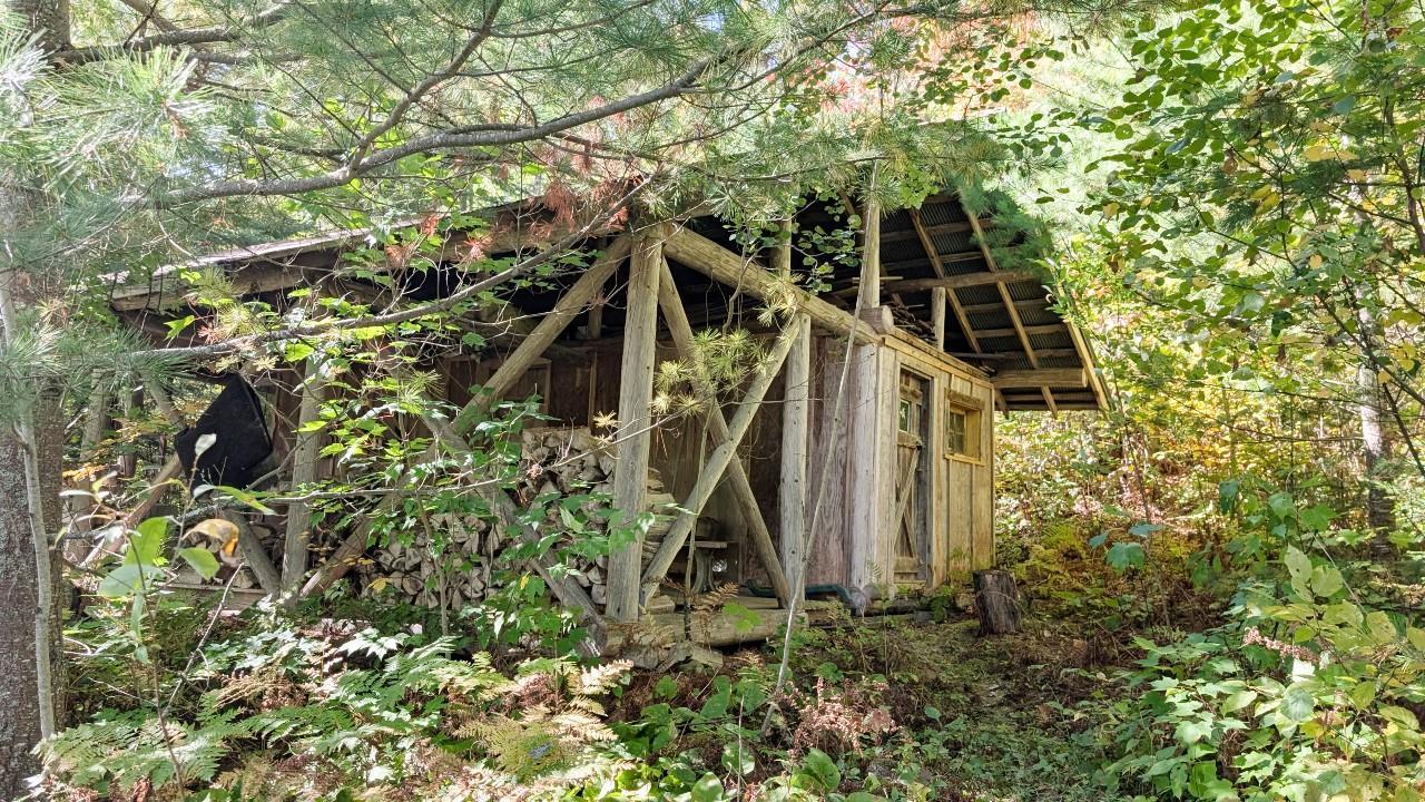 main property photo 14