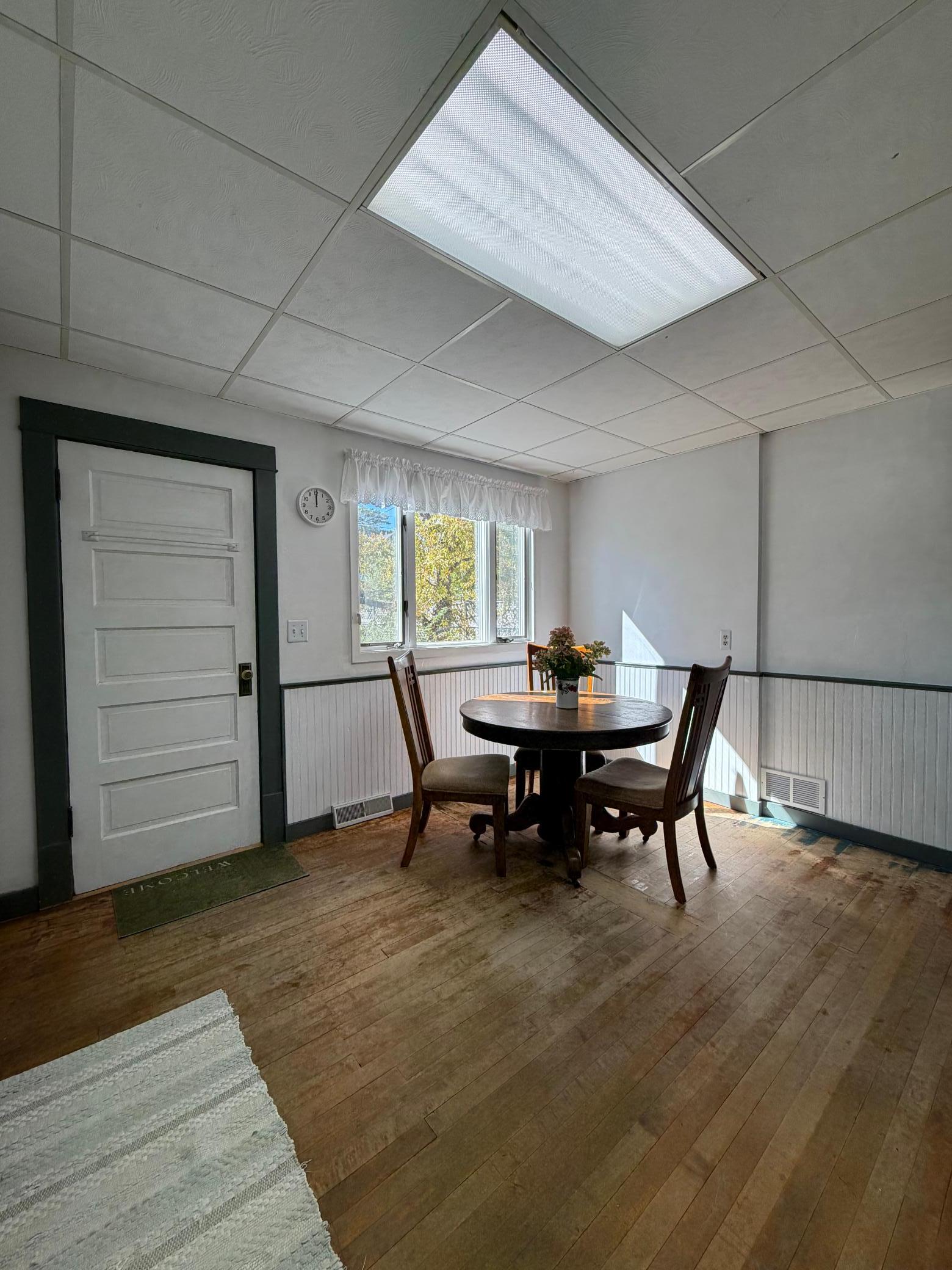 main property photo 16