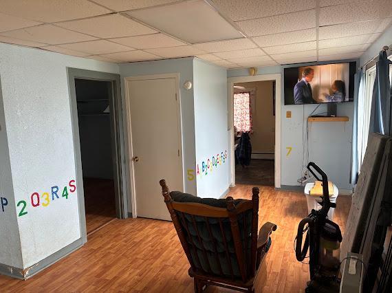 main property photo 8