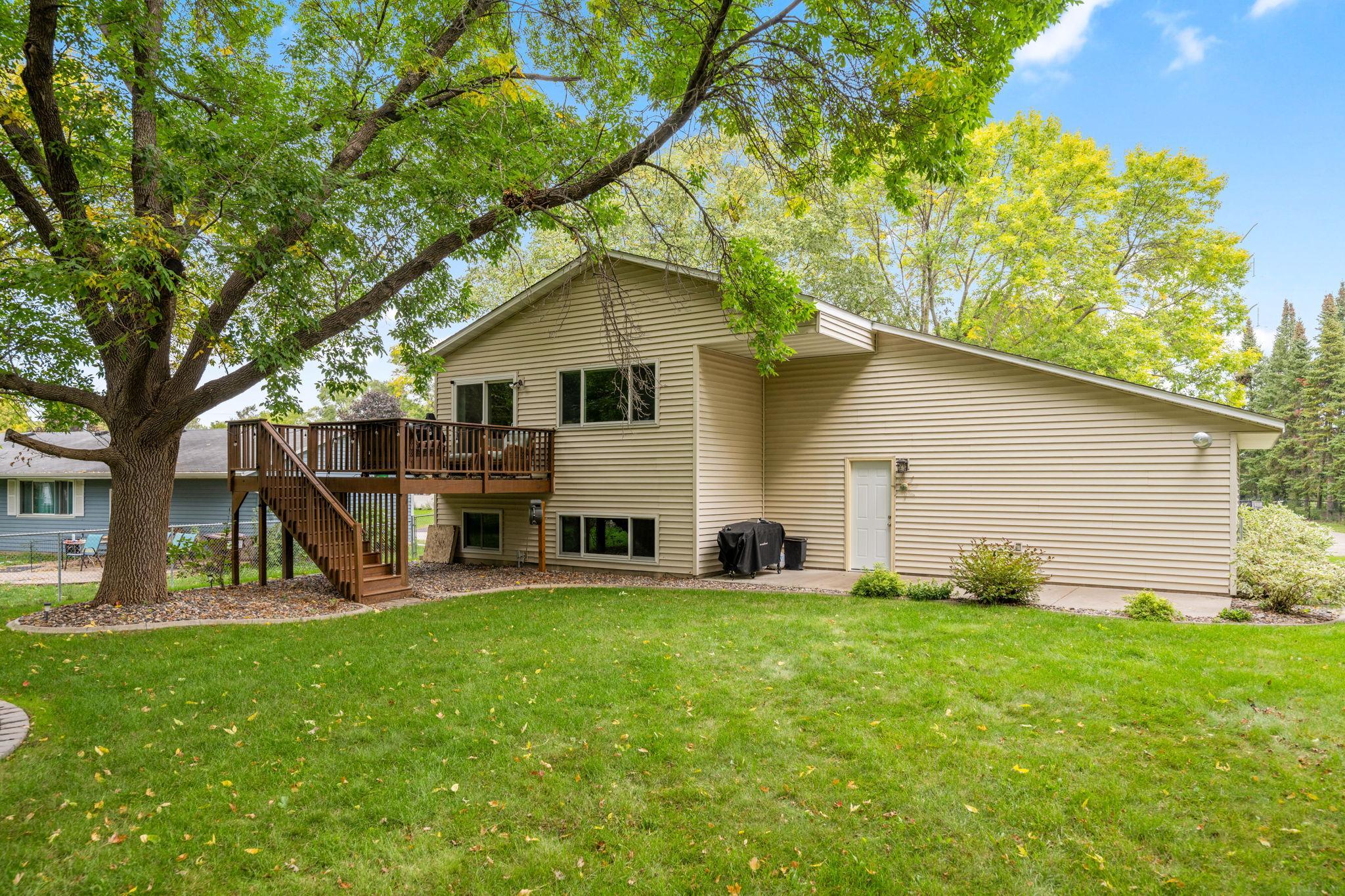 main property photo 22