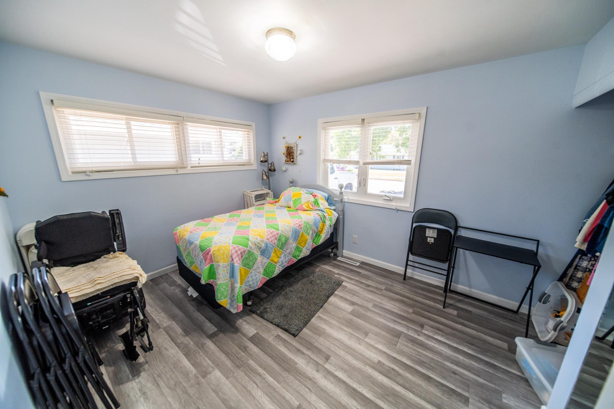 main property photo 11