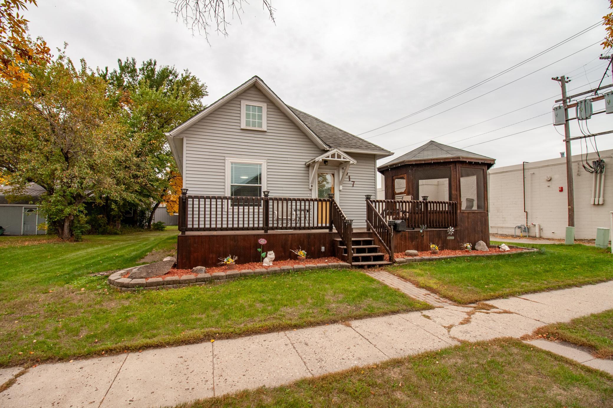 main property photo 38