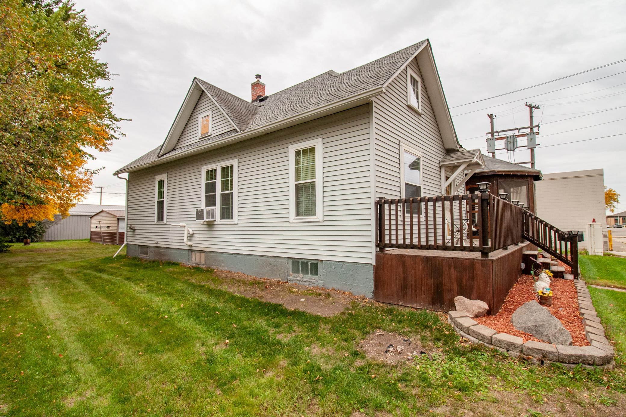 main property photo 4