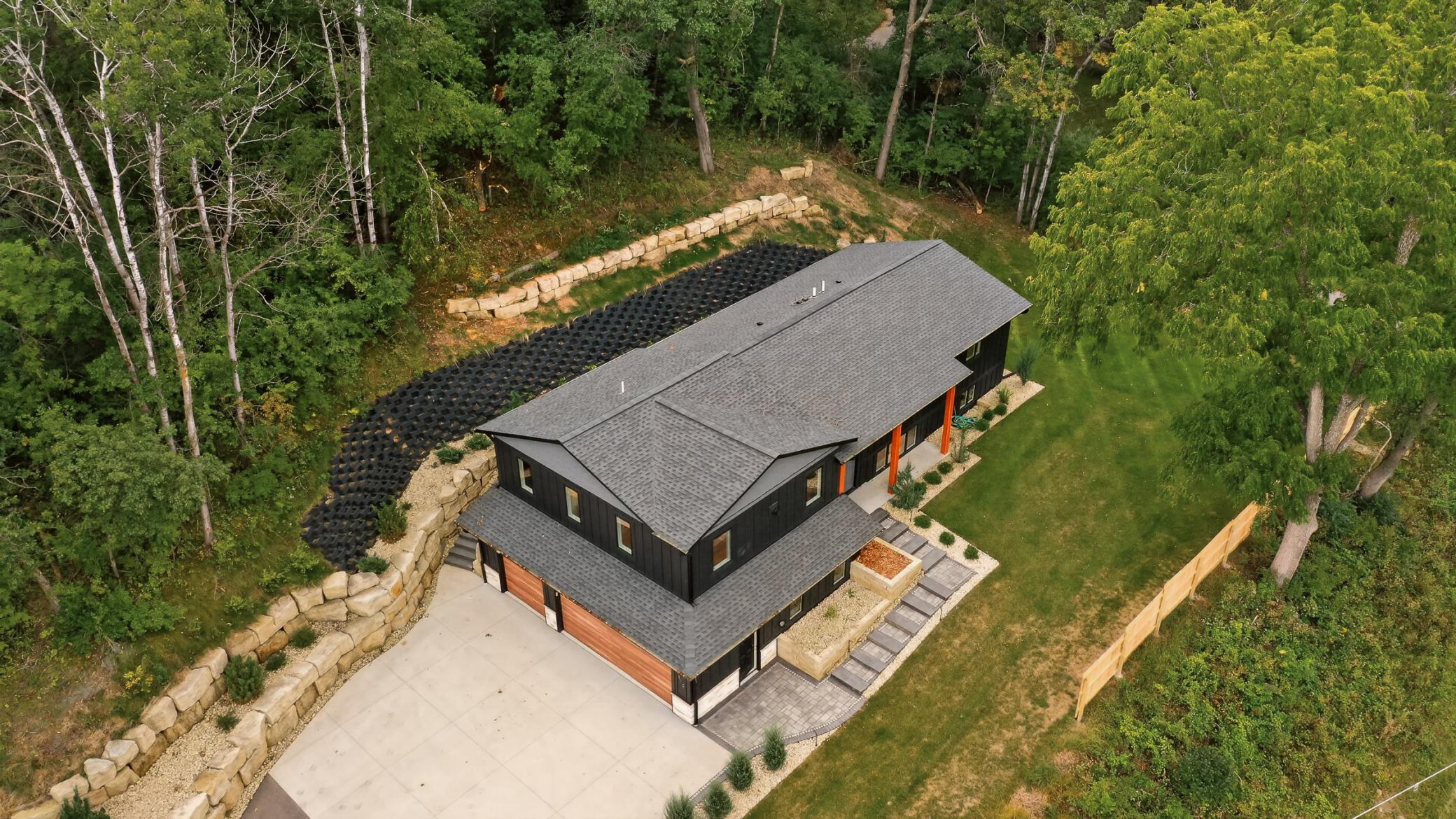 main property photo 59