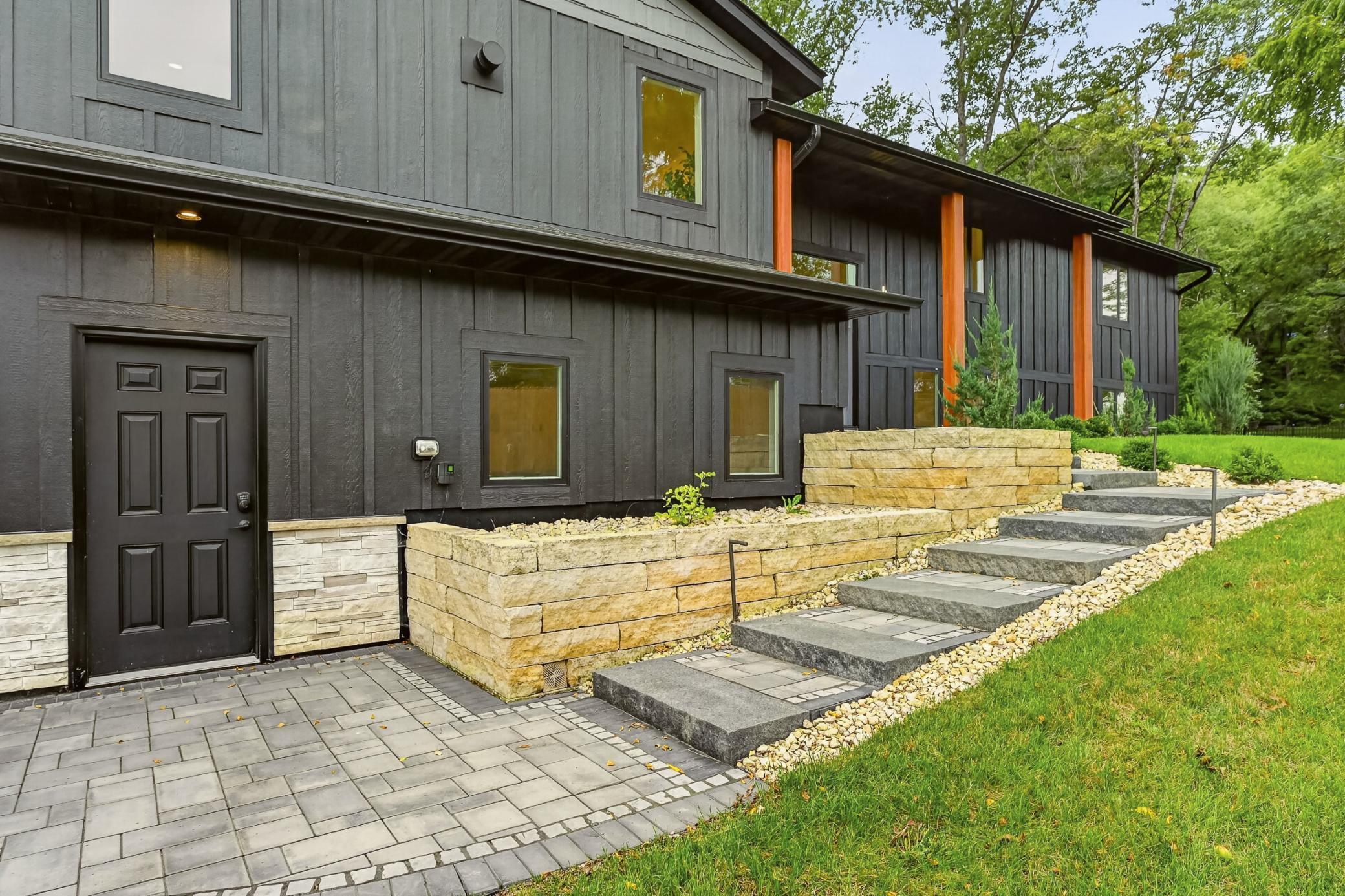main property photo 64