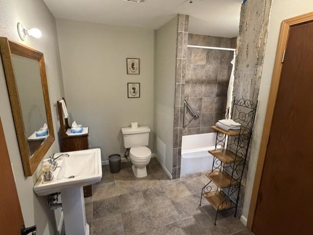 main property photo 3