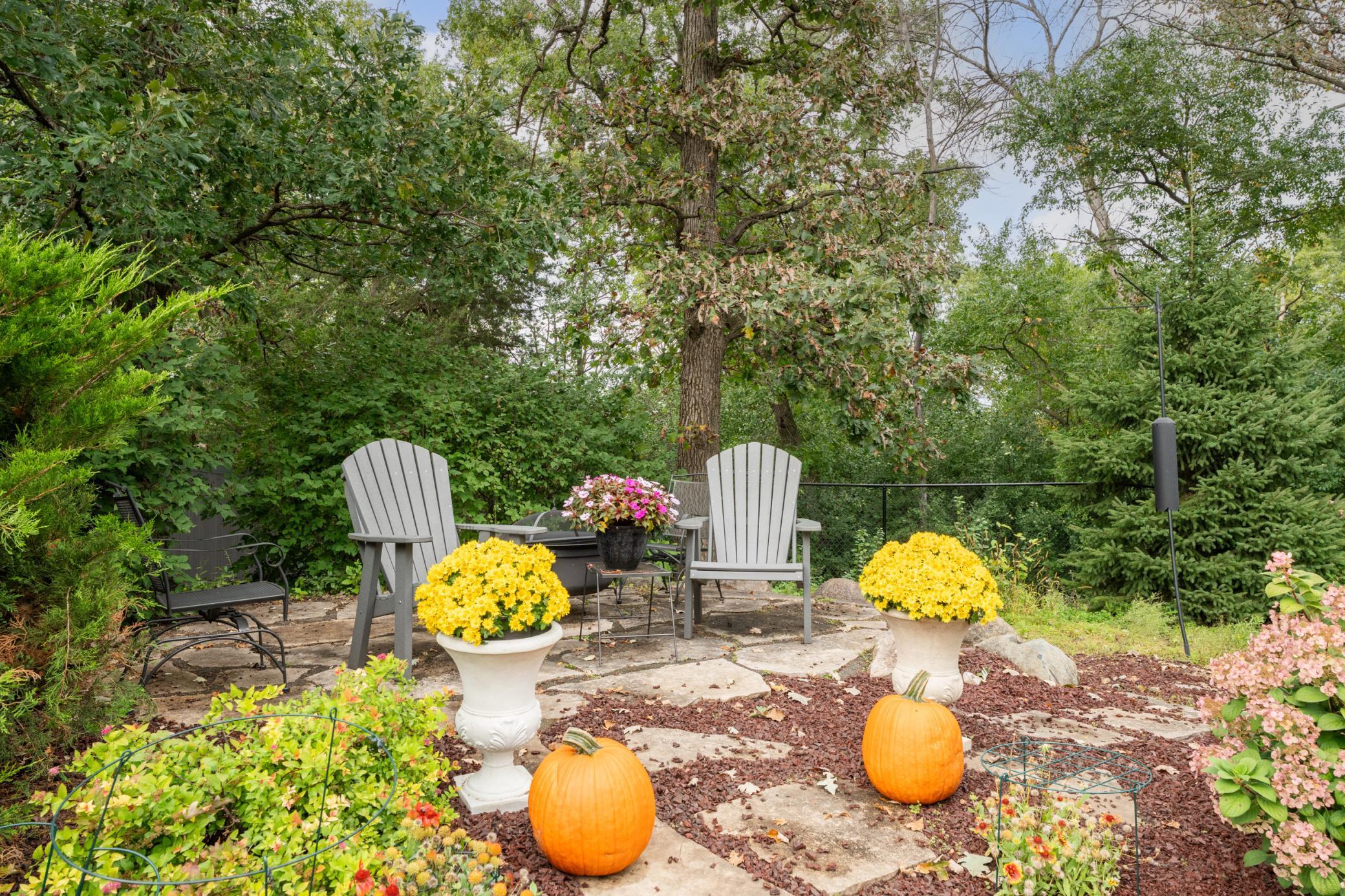 main property photo 41