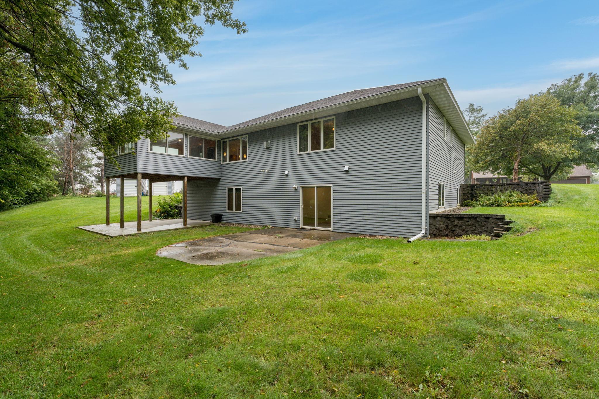 main property photo 42