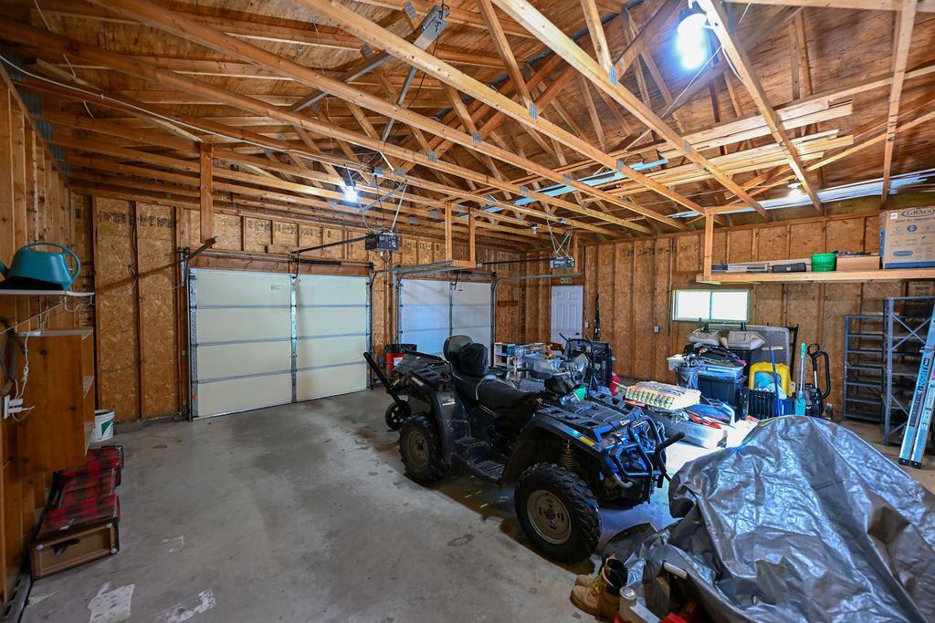 main property photo 75