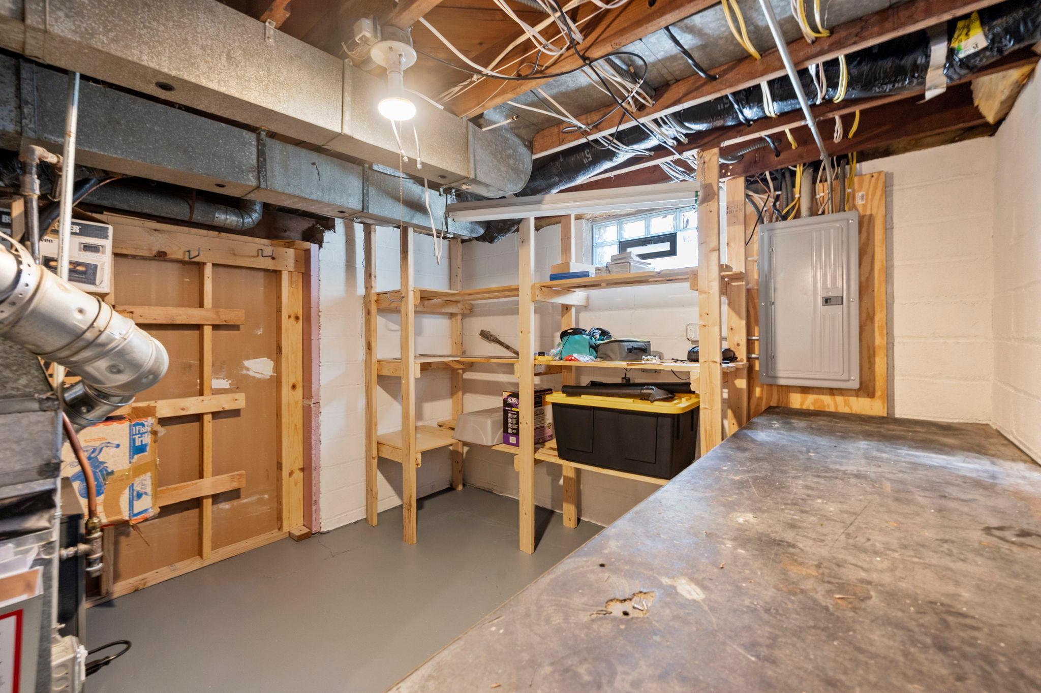 main property photo 34