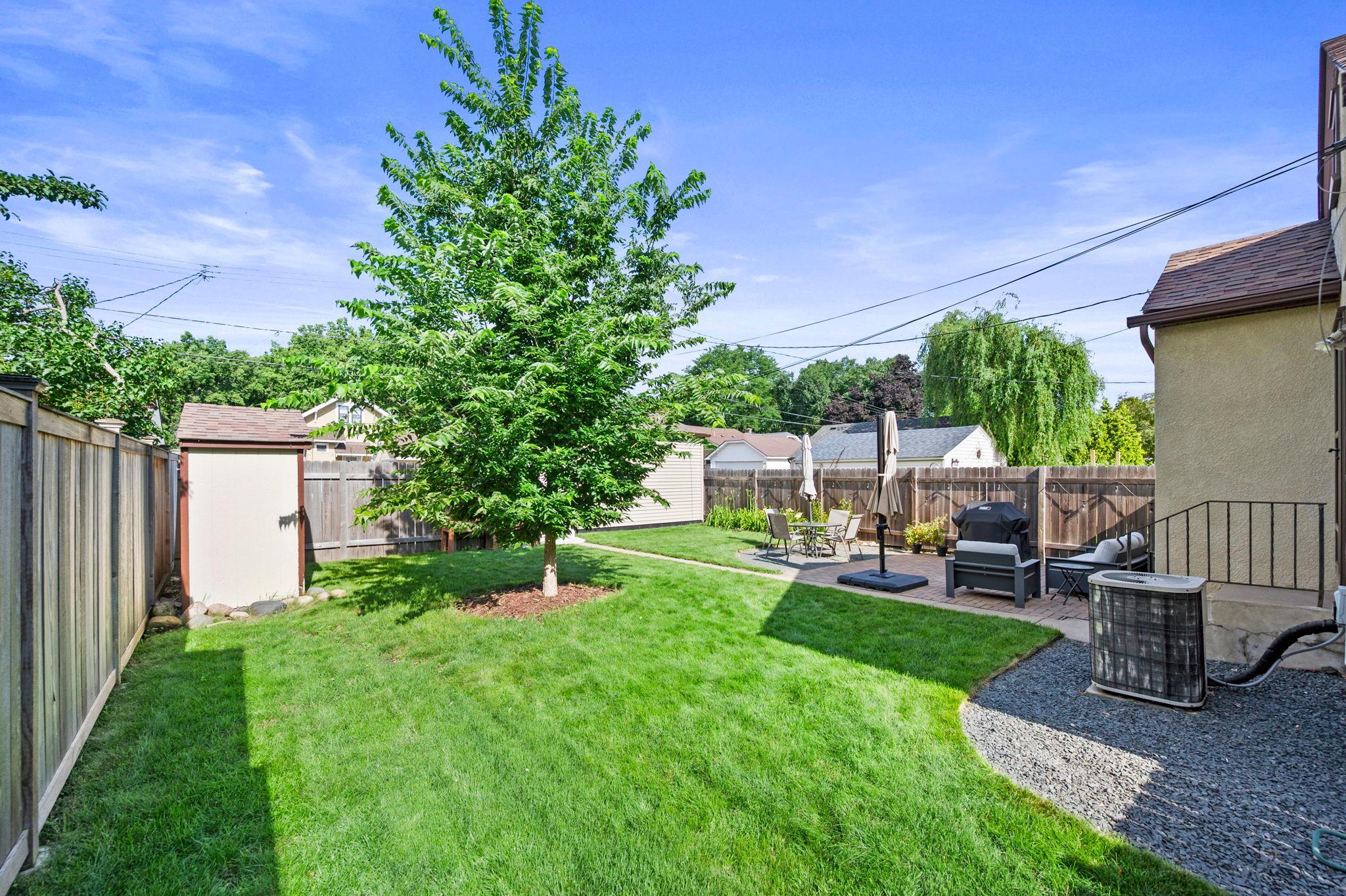 main property photo 39