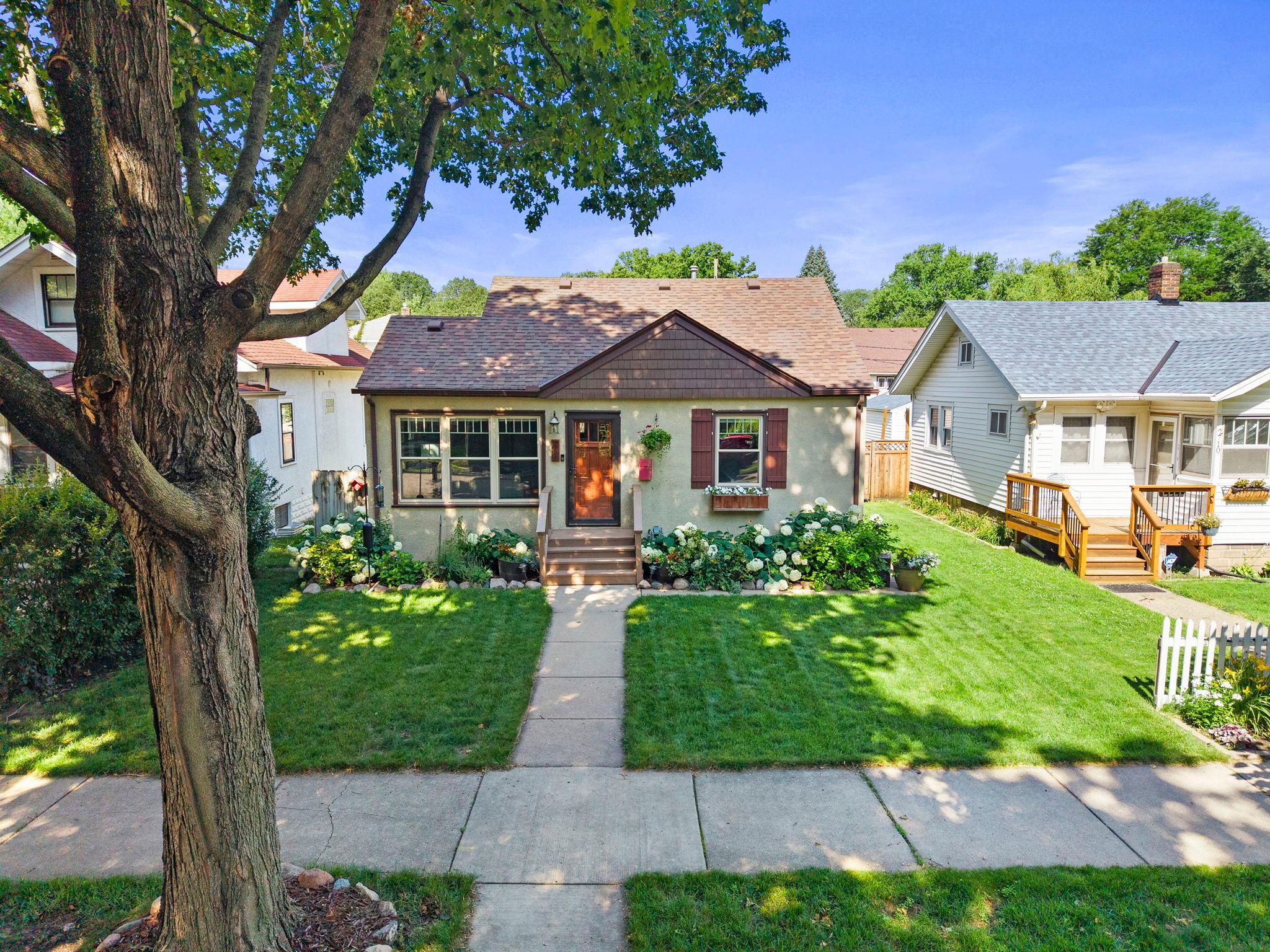 main property photo 50
