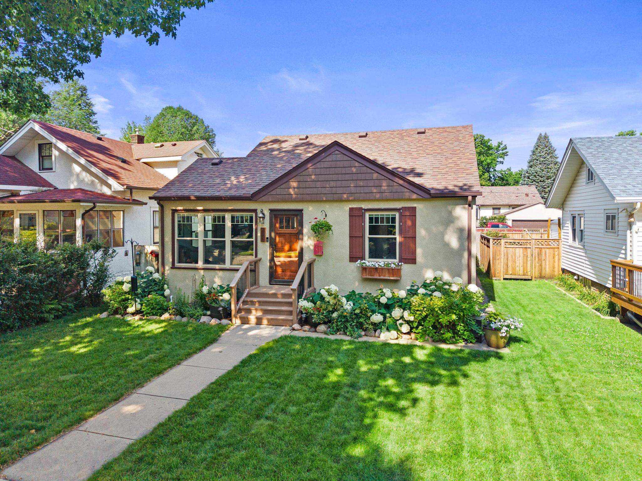 main property photo 51