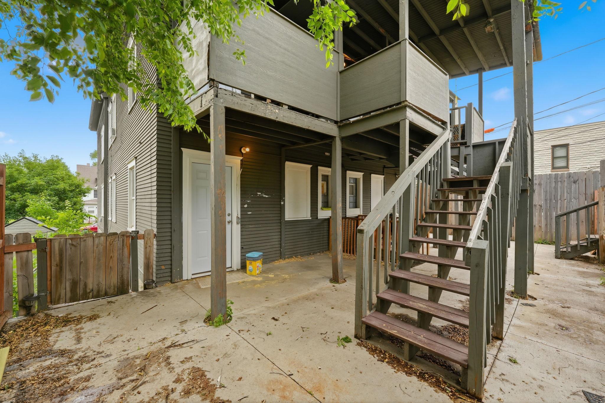 main property photo 22