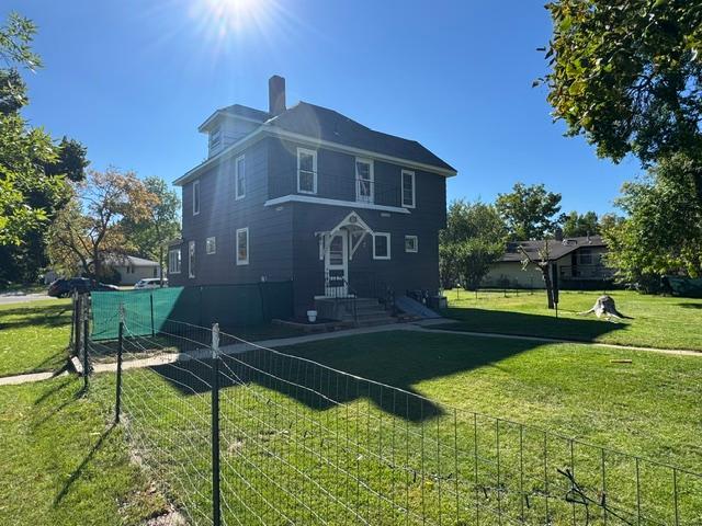 main property photo 14