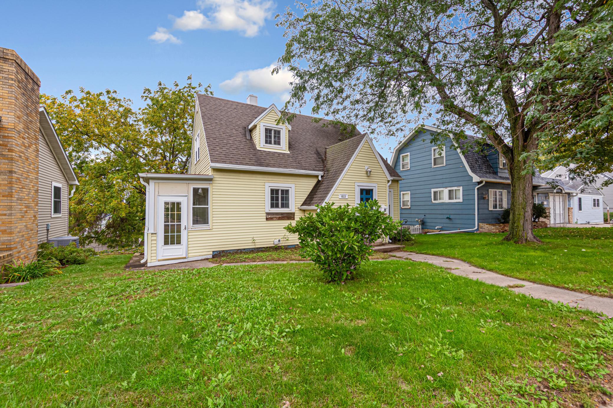 main property photo 45