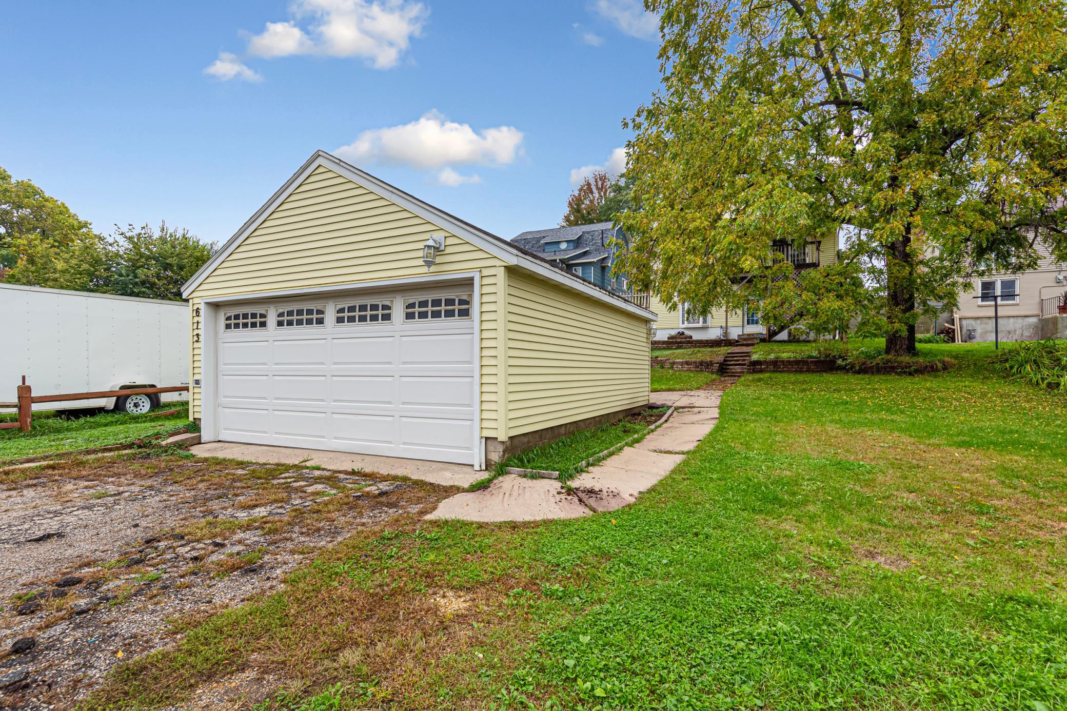 main property photo 47