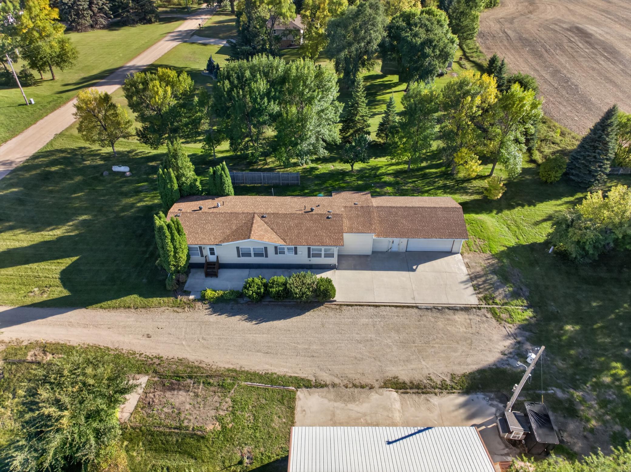 main property photo 43