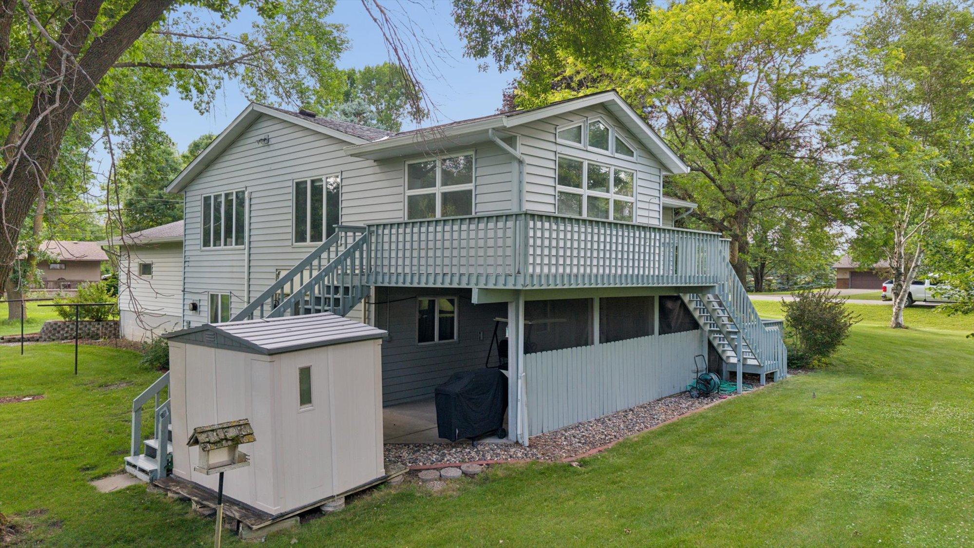 main property photo 7