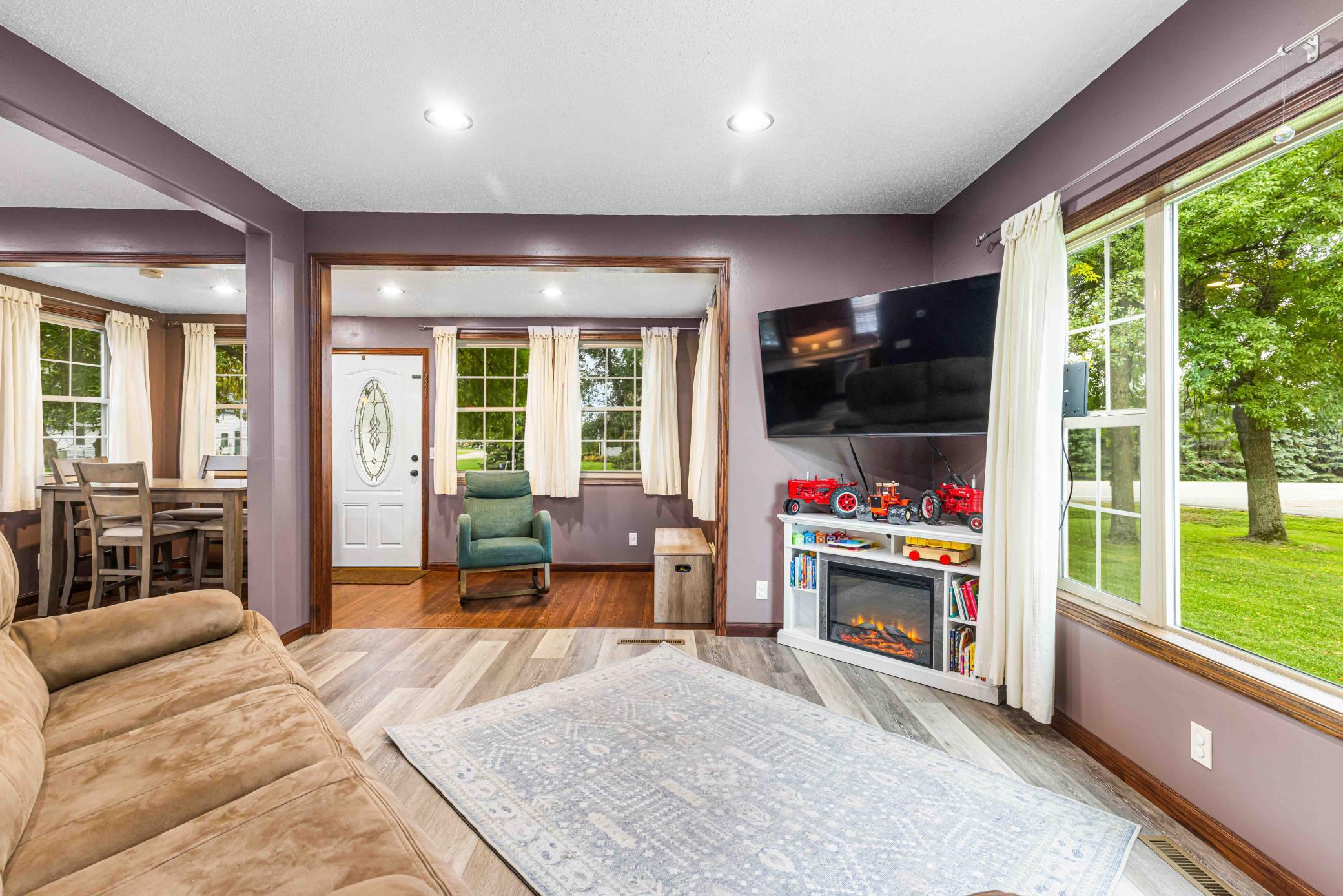 main property photo 17