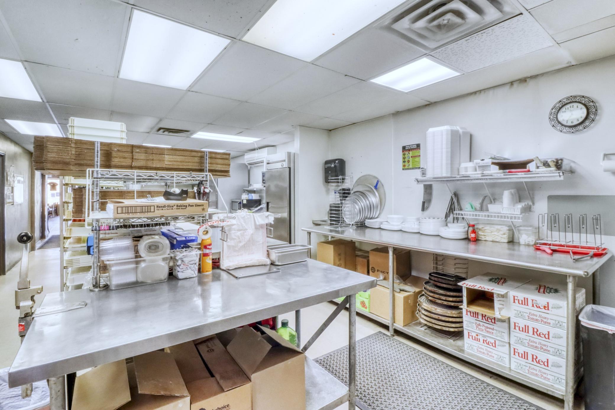 main property photo 50