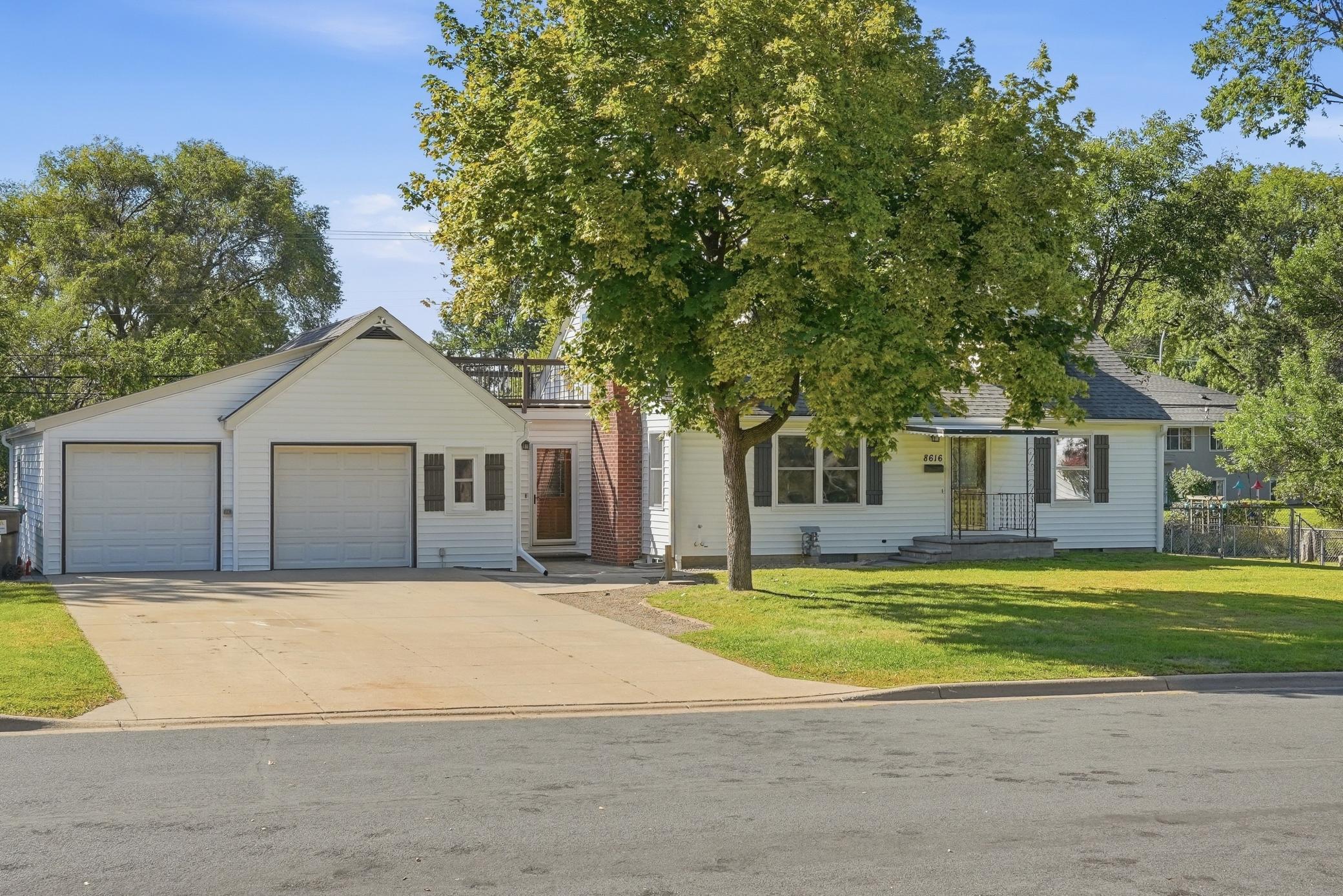 main property photo 70