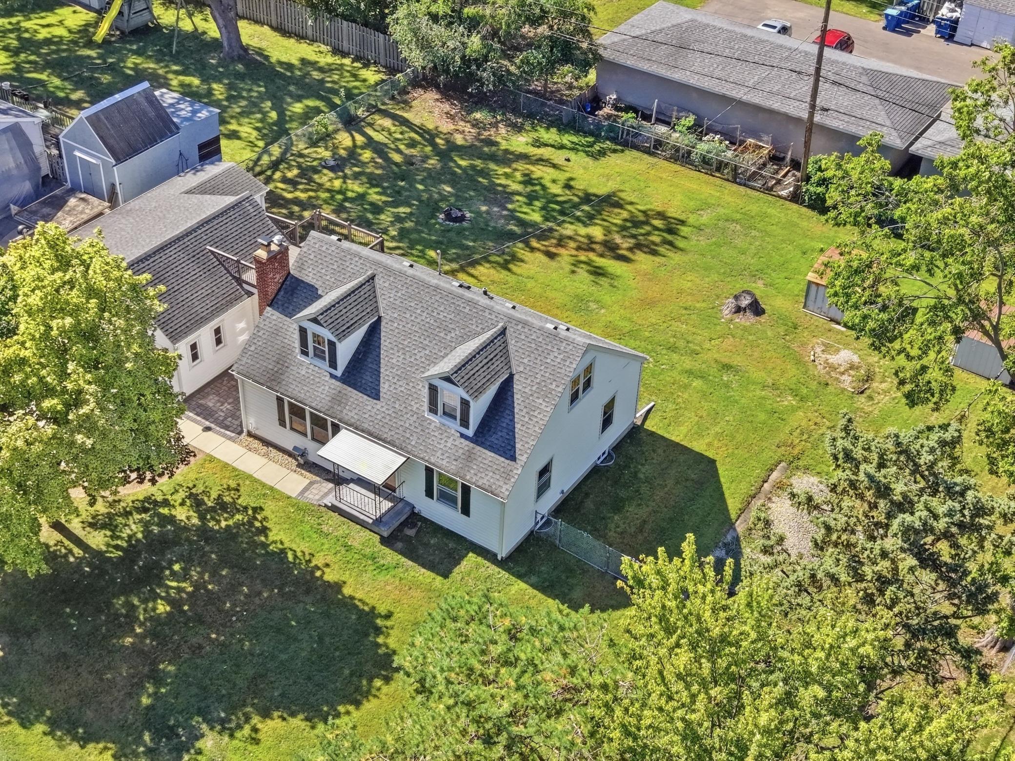 main property photo 71