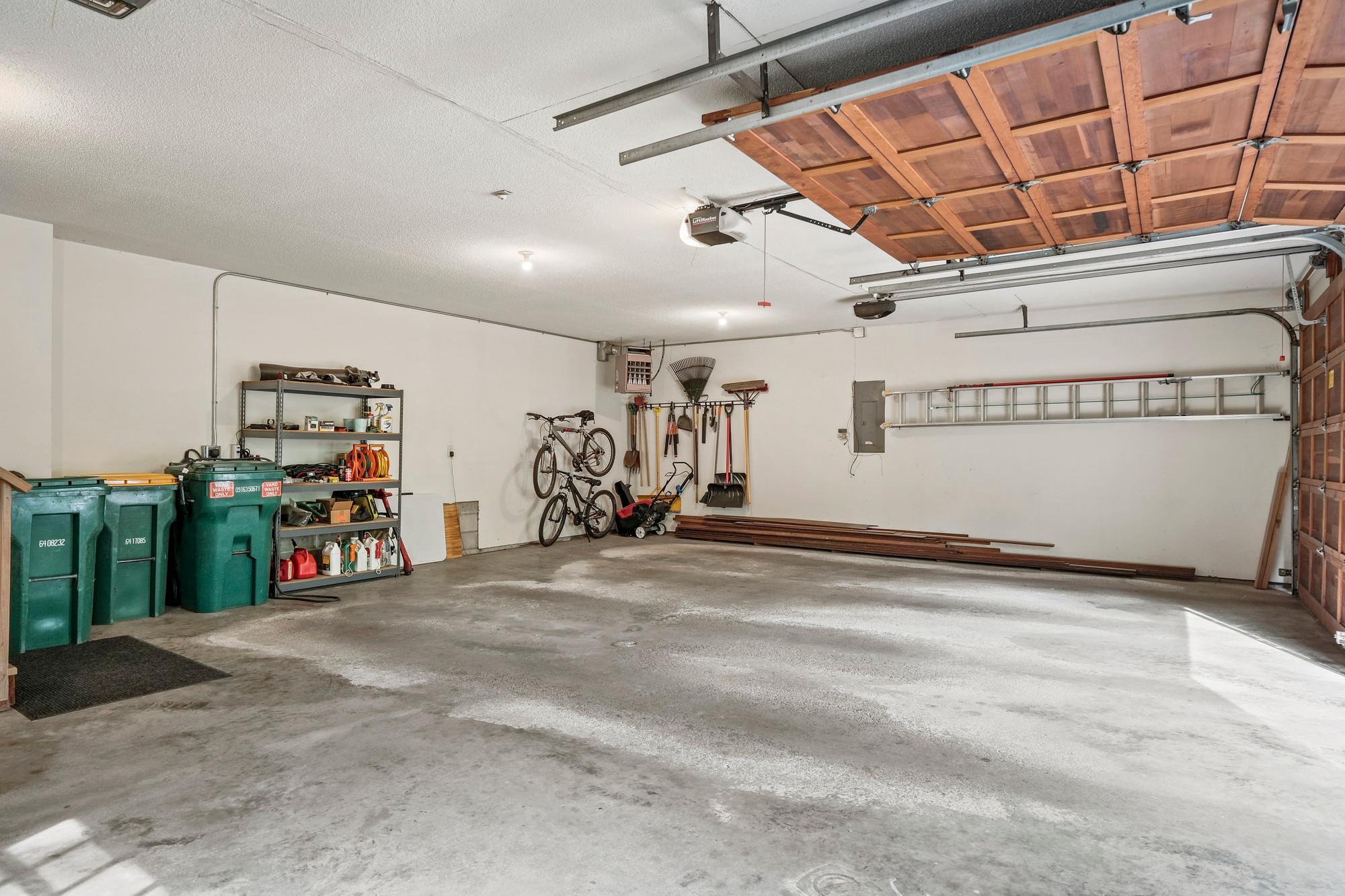 main property photo 64