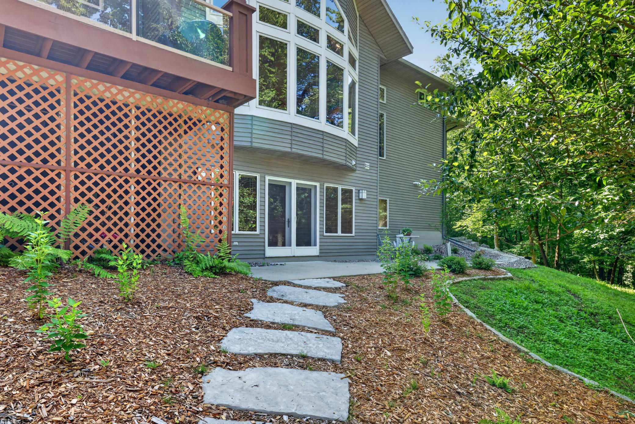 main property photo 120