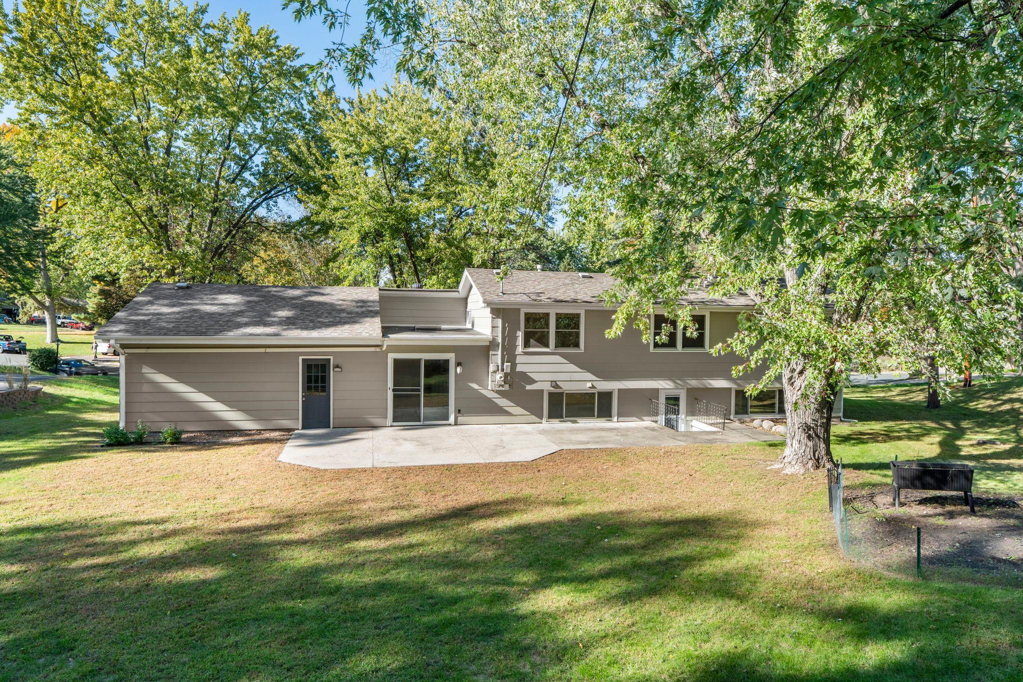 main property photo 39