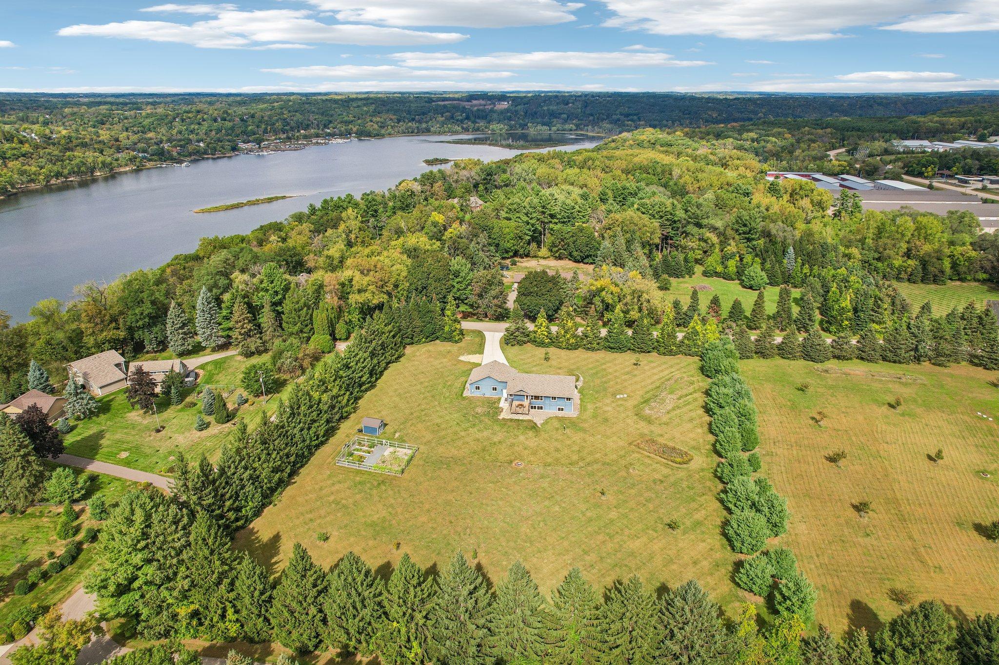 main property photo 44