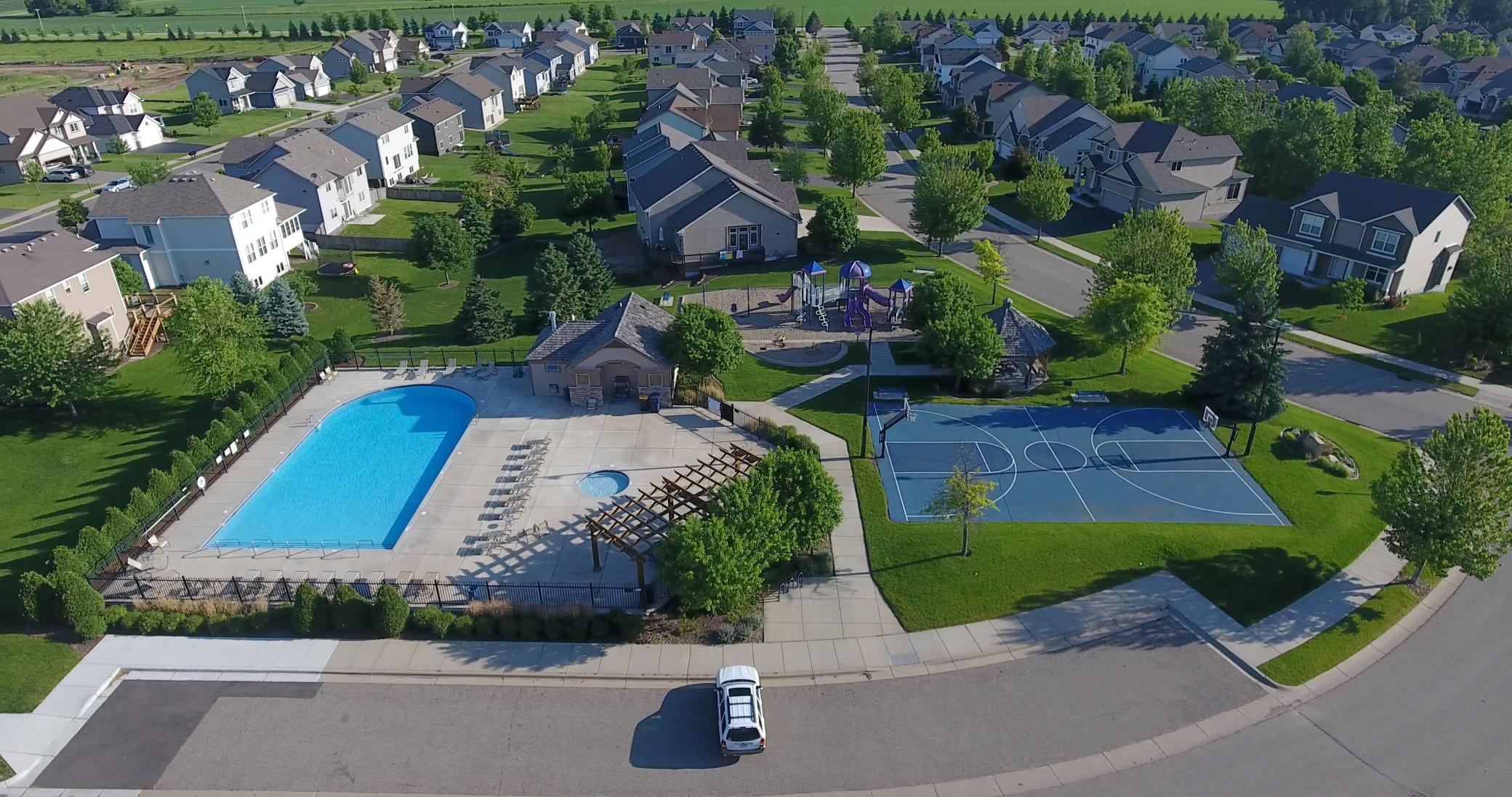 main property photo 17