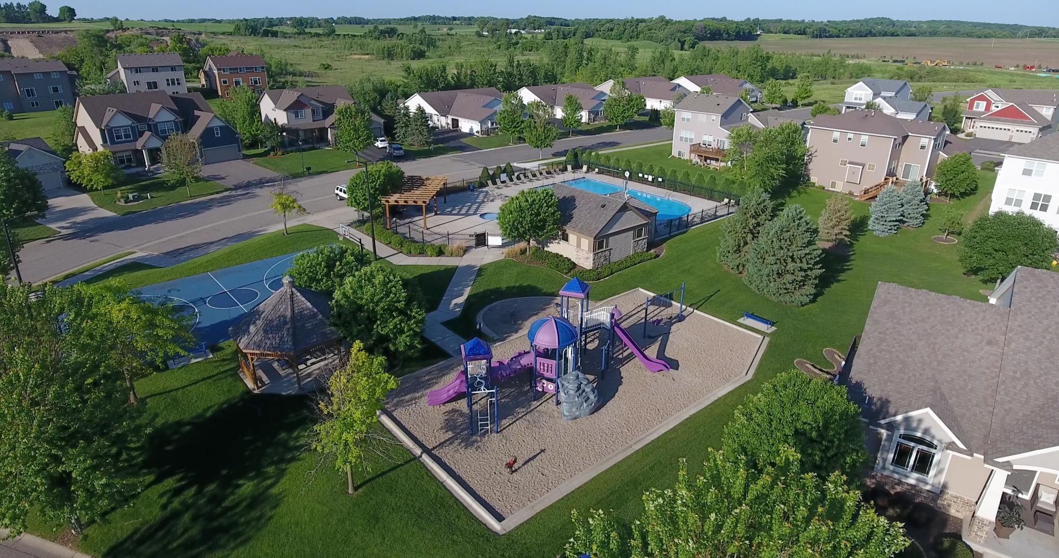 main property photo 18