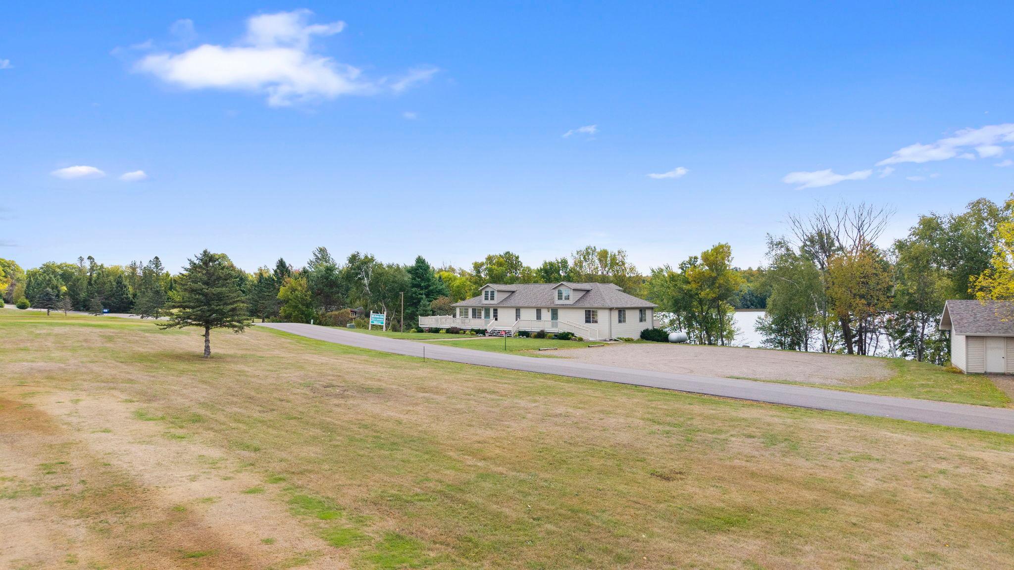 main property photo 20