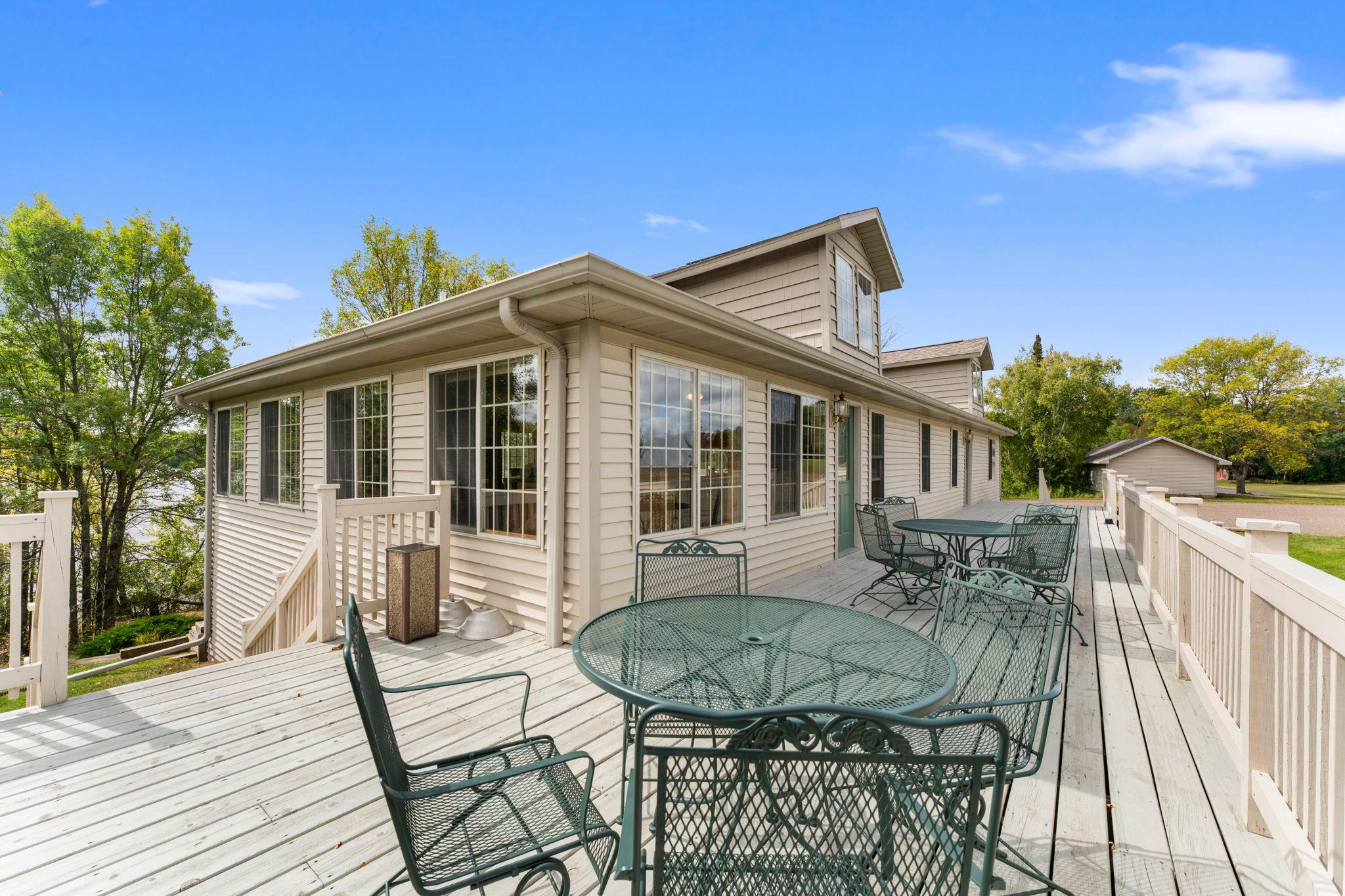 main property photo 33