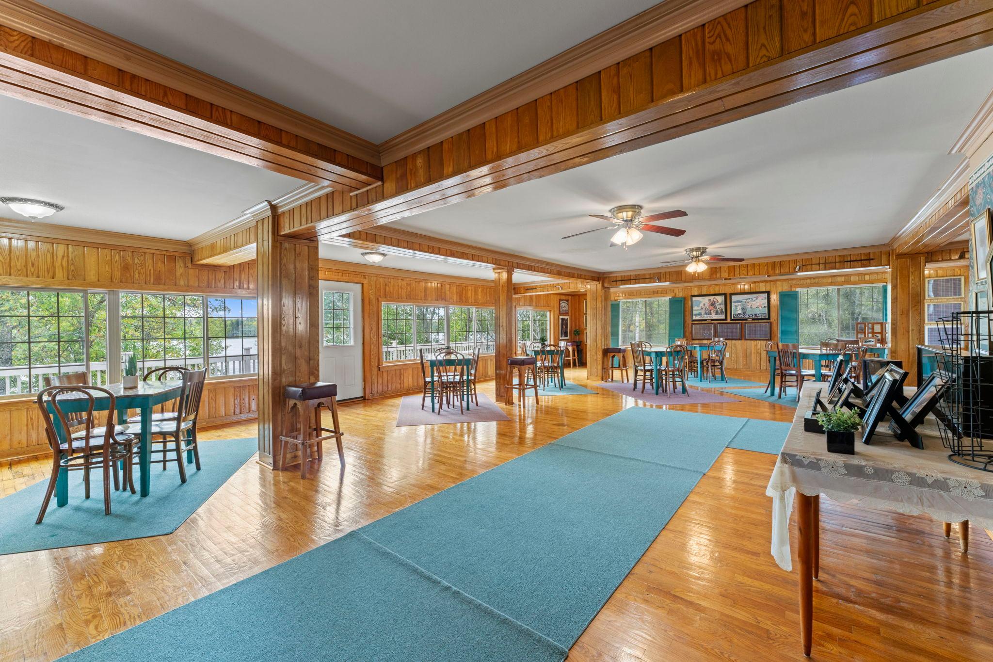 main property photo 35