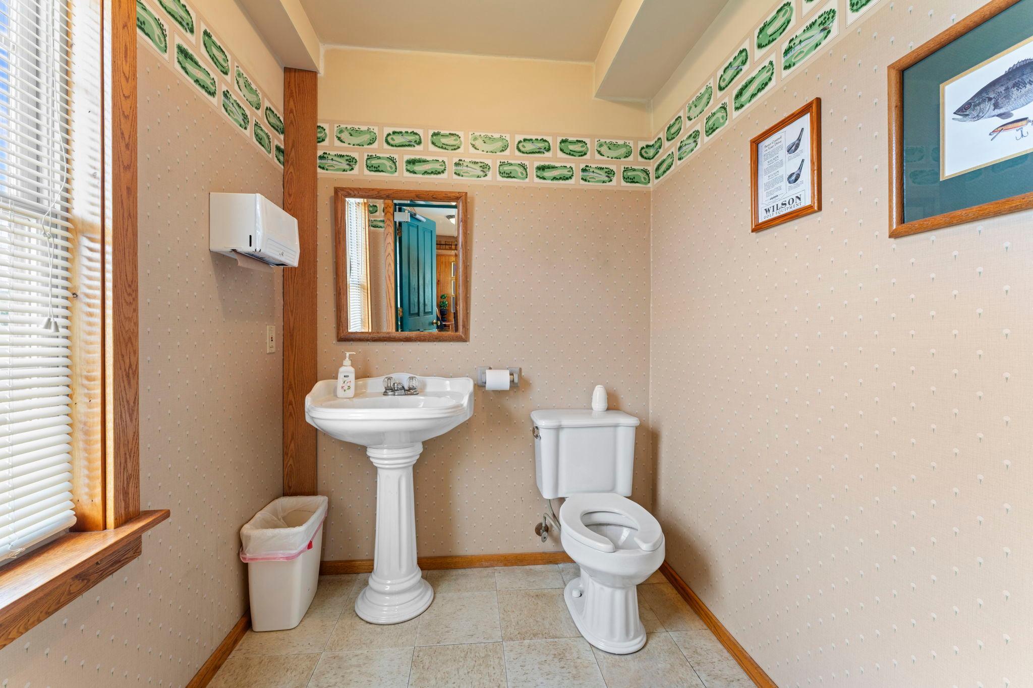 main property photo 58