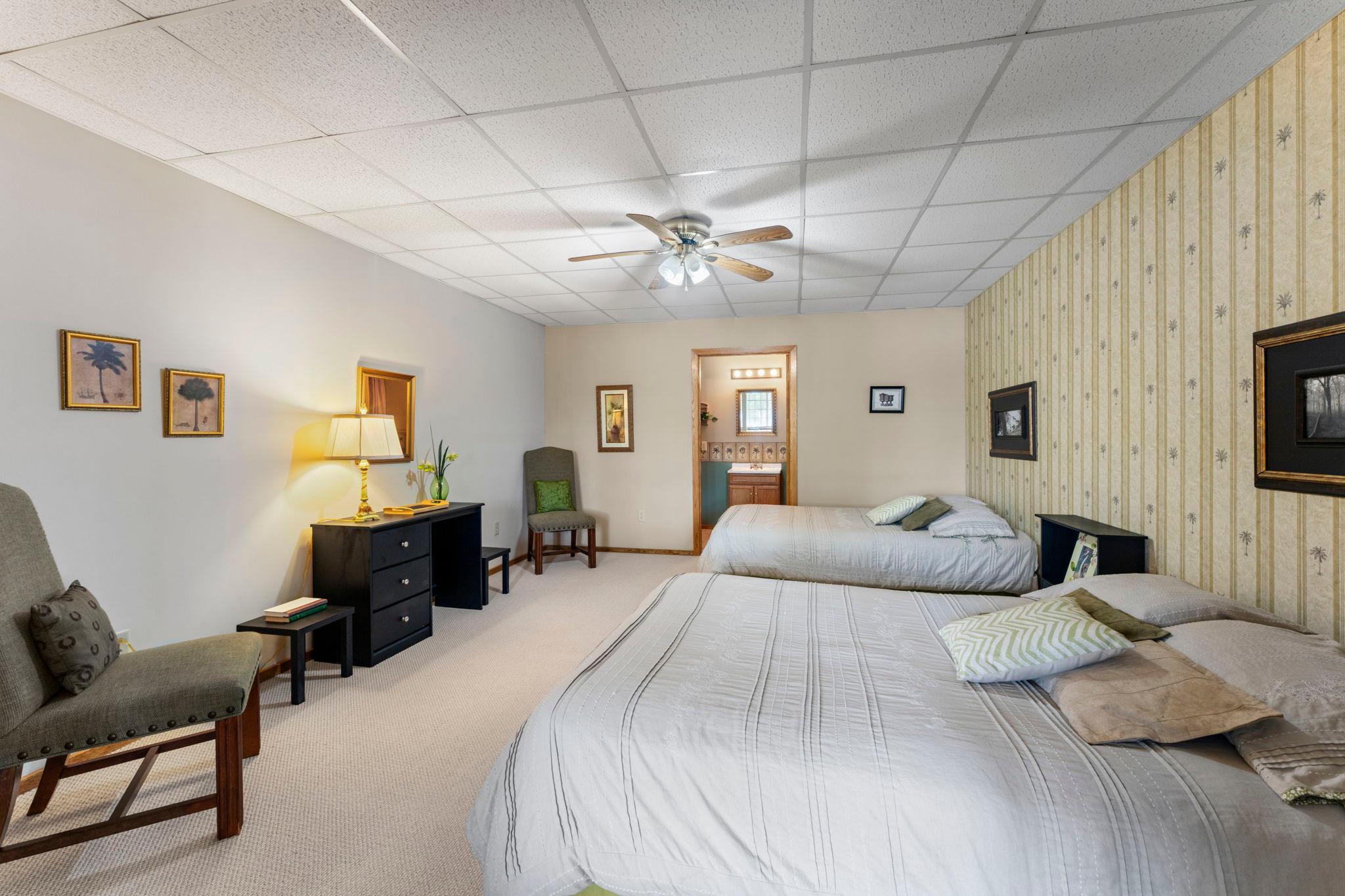 main property photo 75