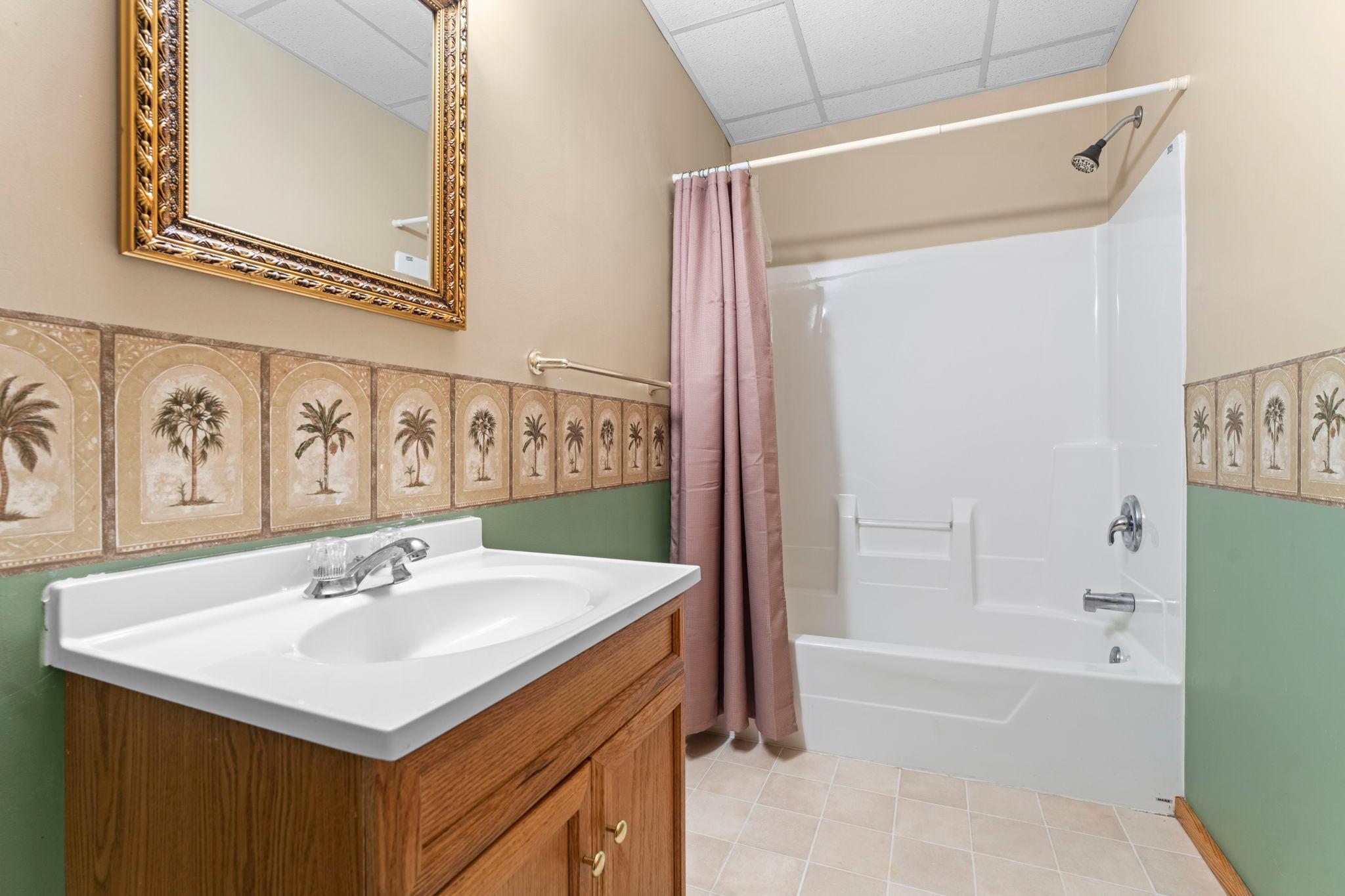main property photo 77
