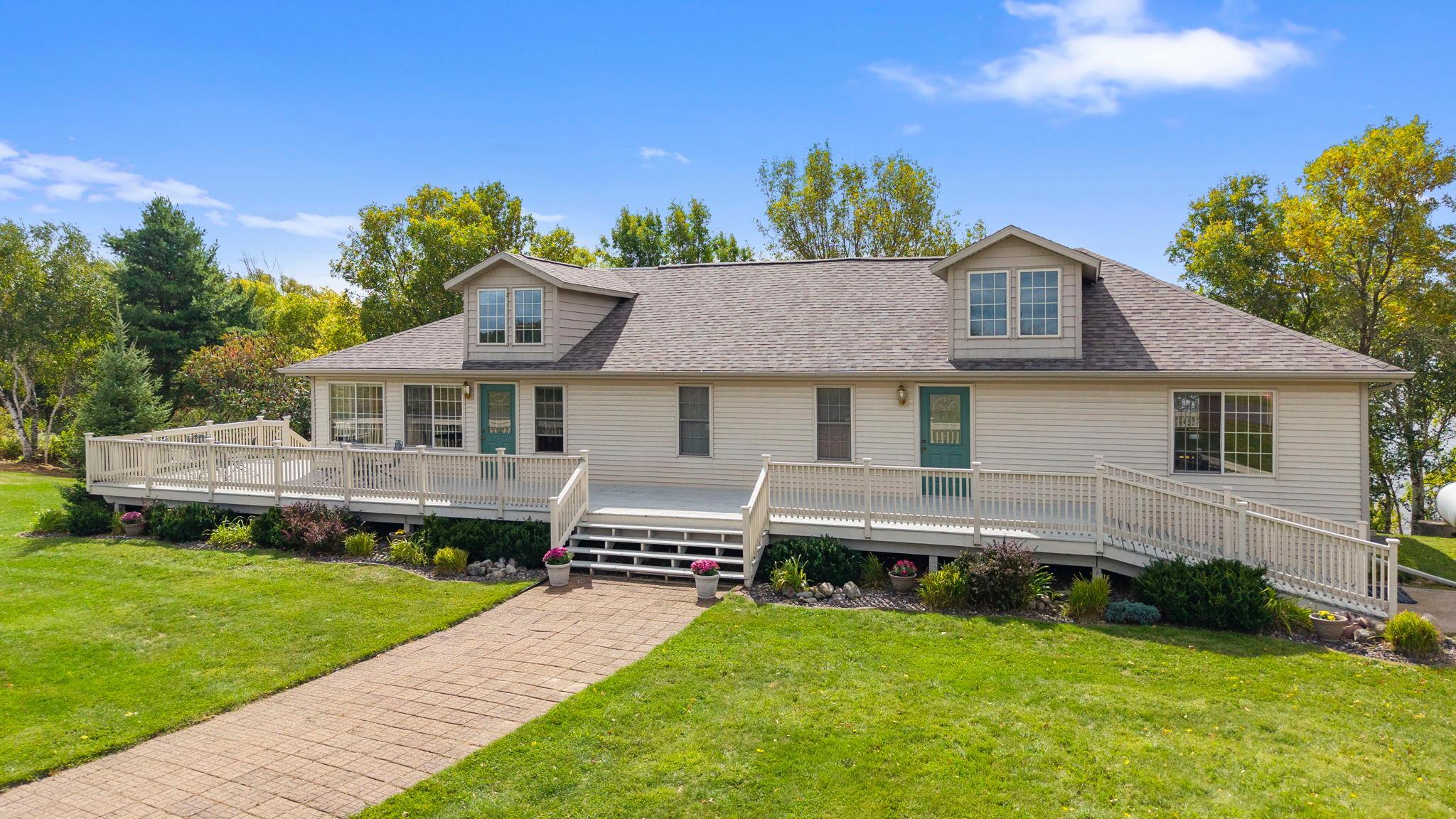 main property photo 8