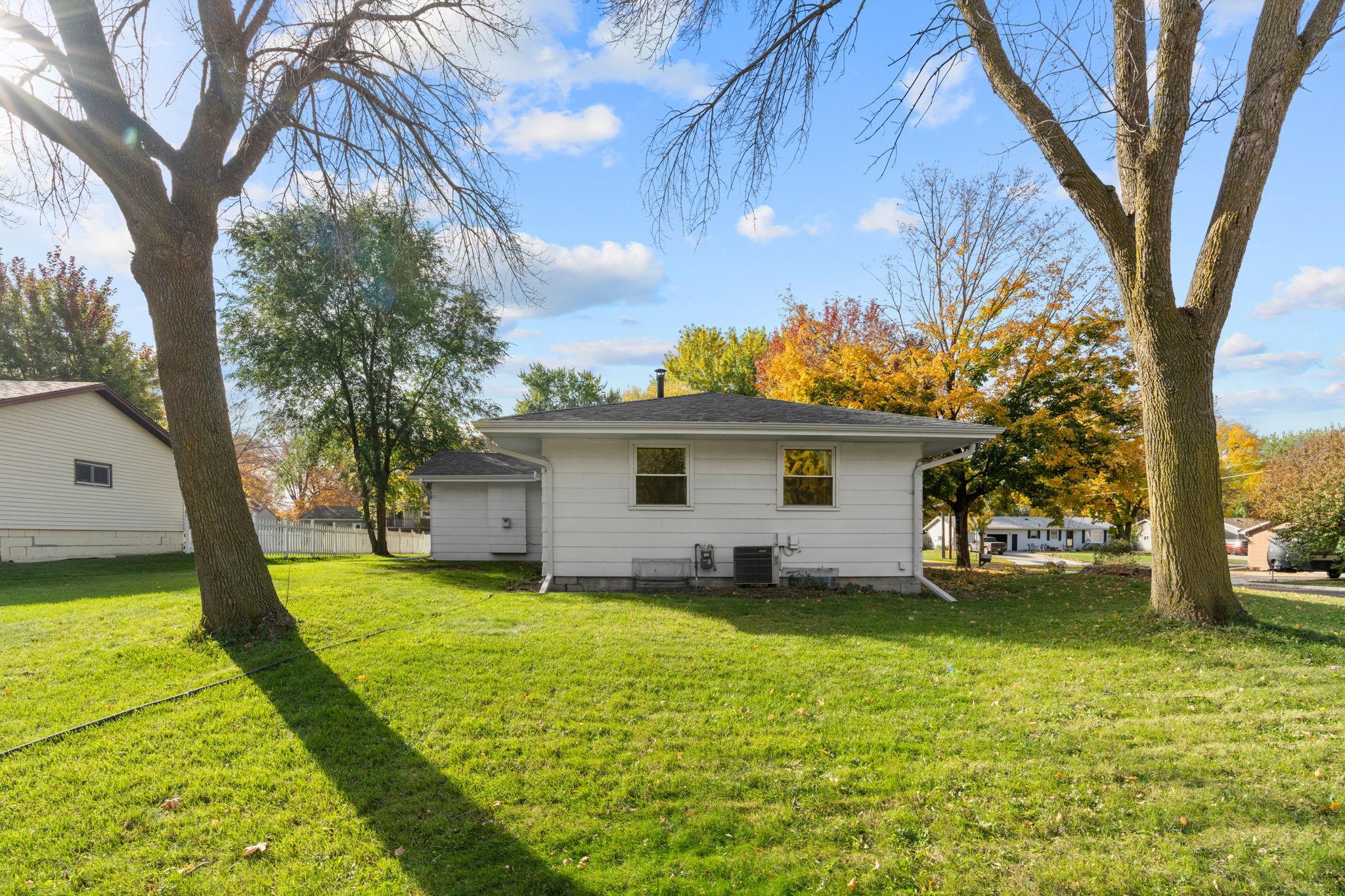 main property photo 41