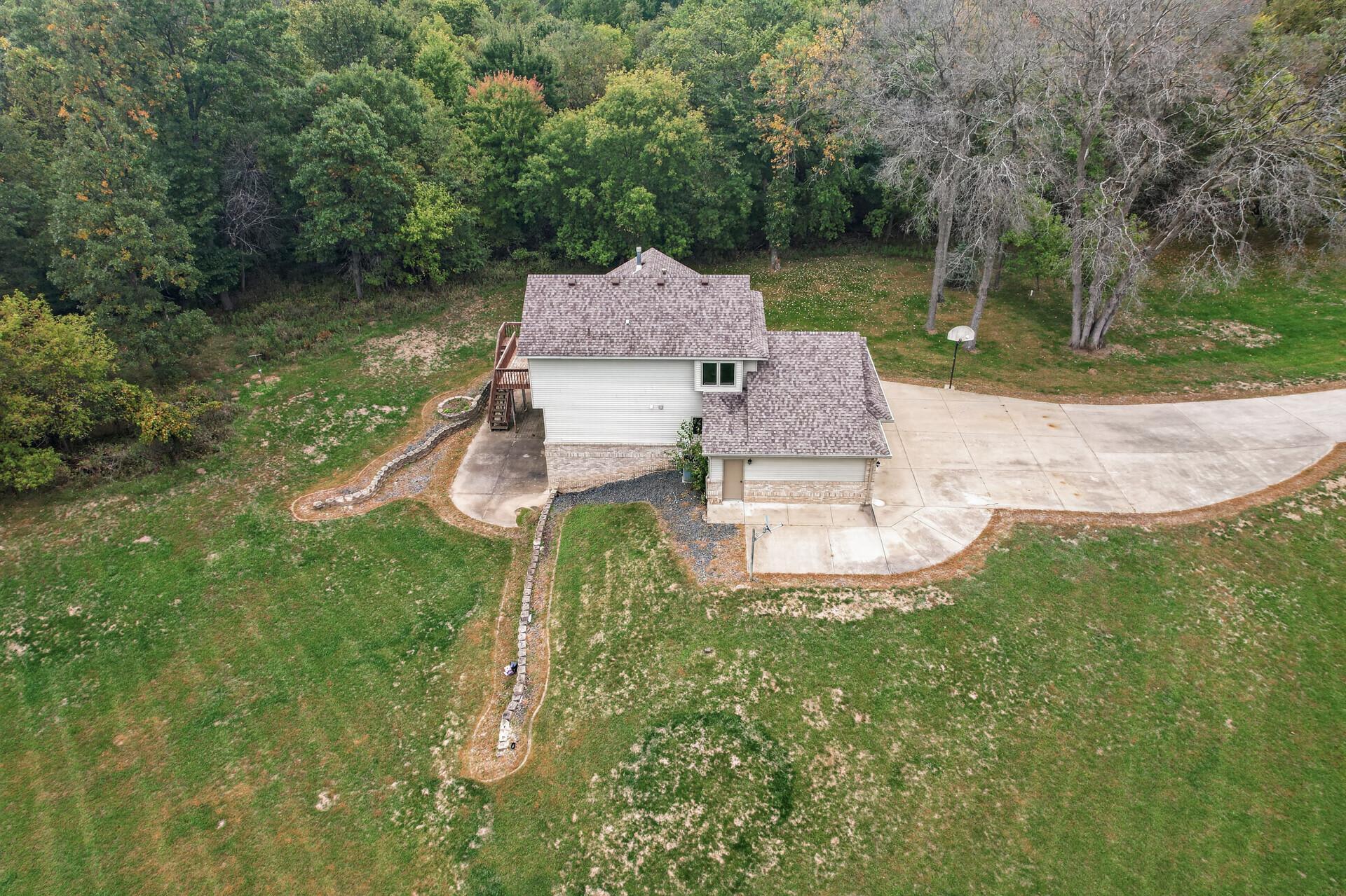 main property photo 49