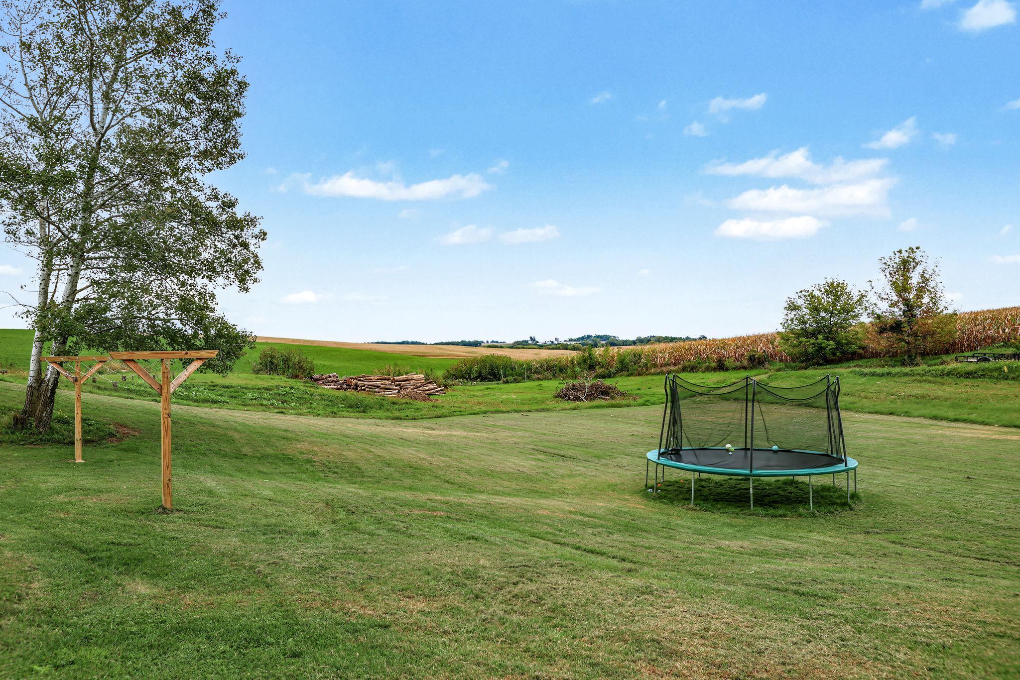 main property photo 40