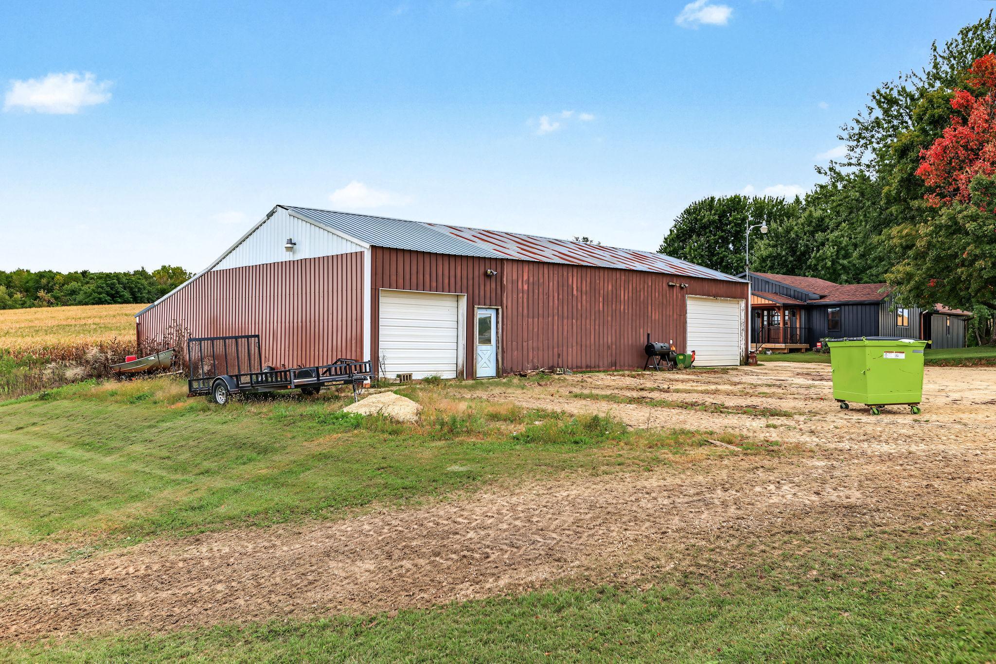 main property photo 50
