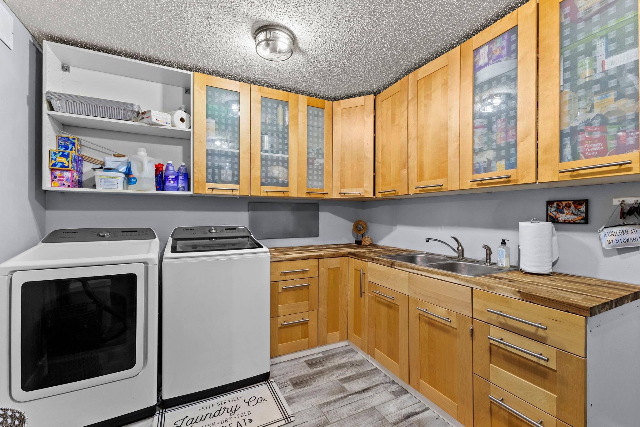 main property photo 58