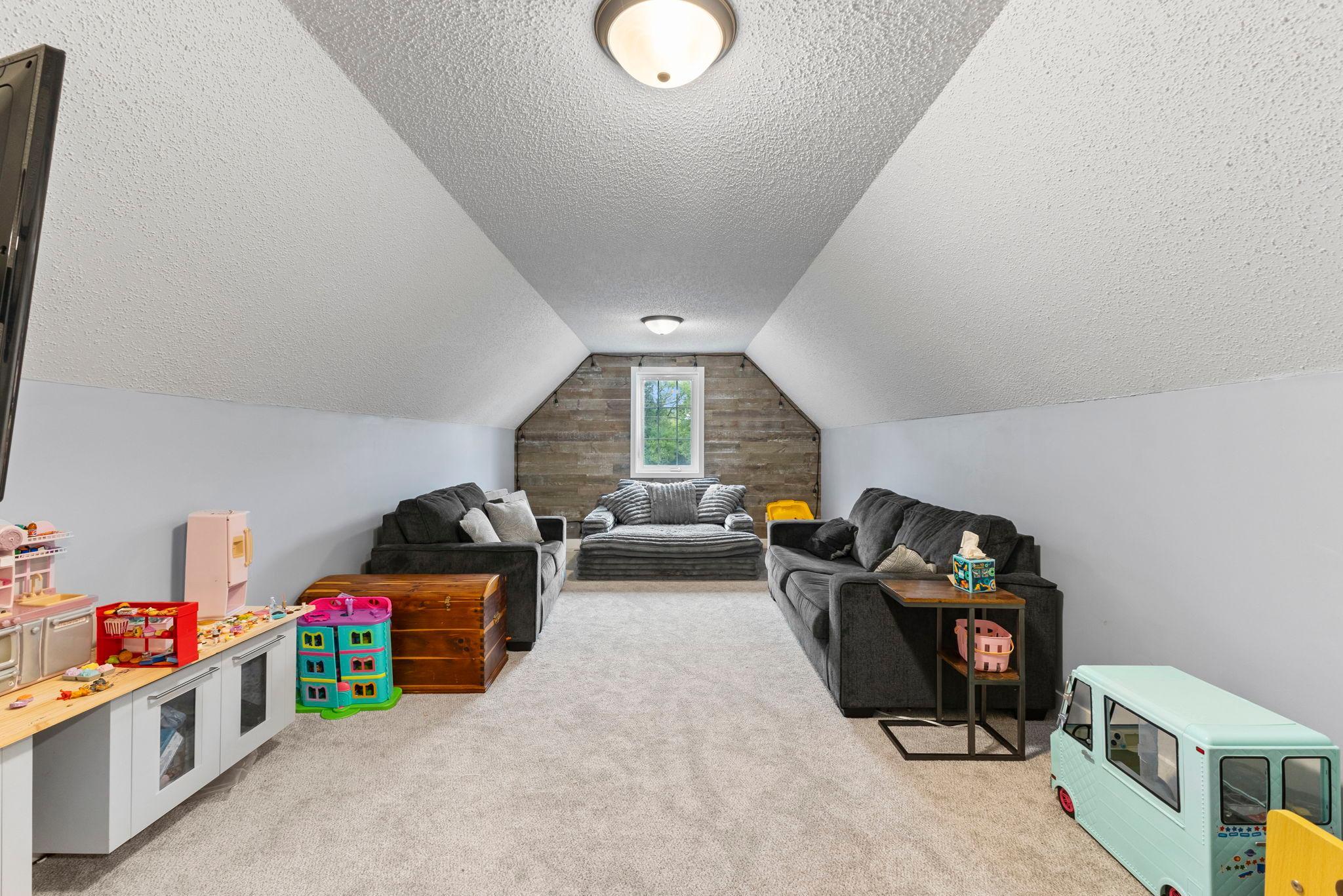 main property photo 66