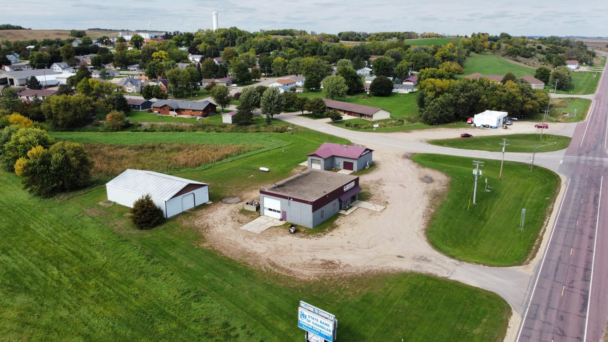 main property photo 3