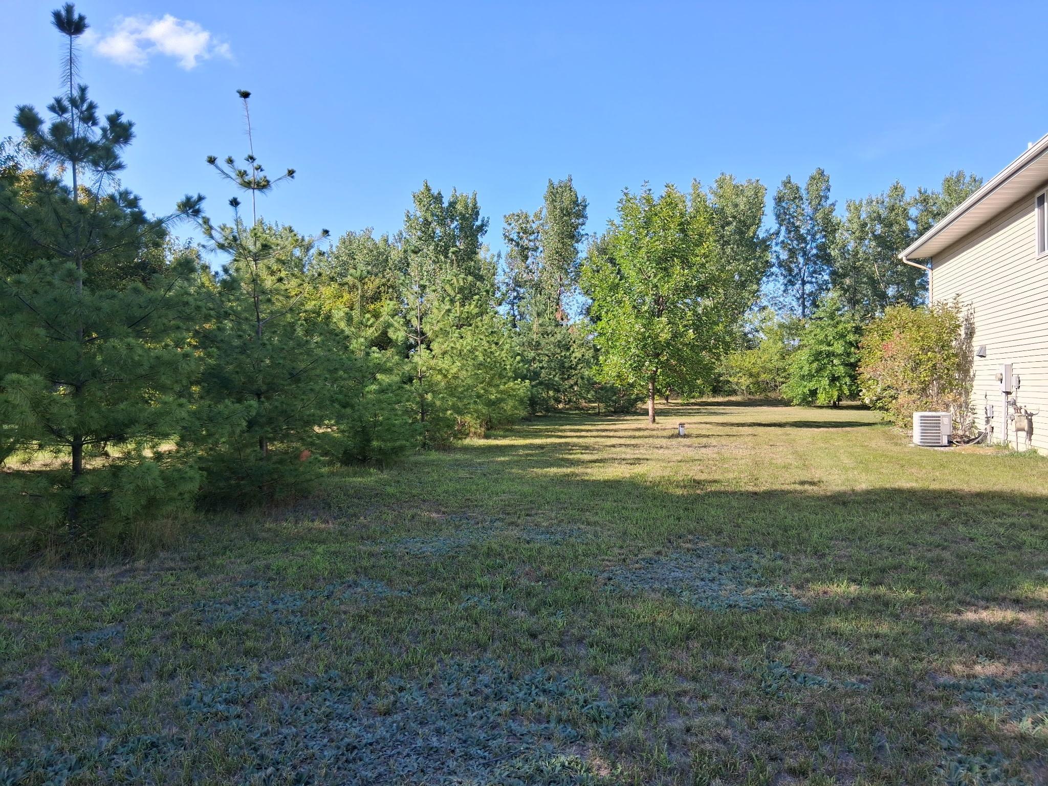 main property photo 40