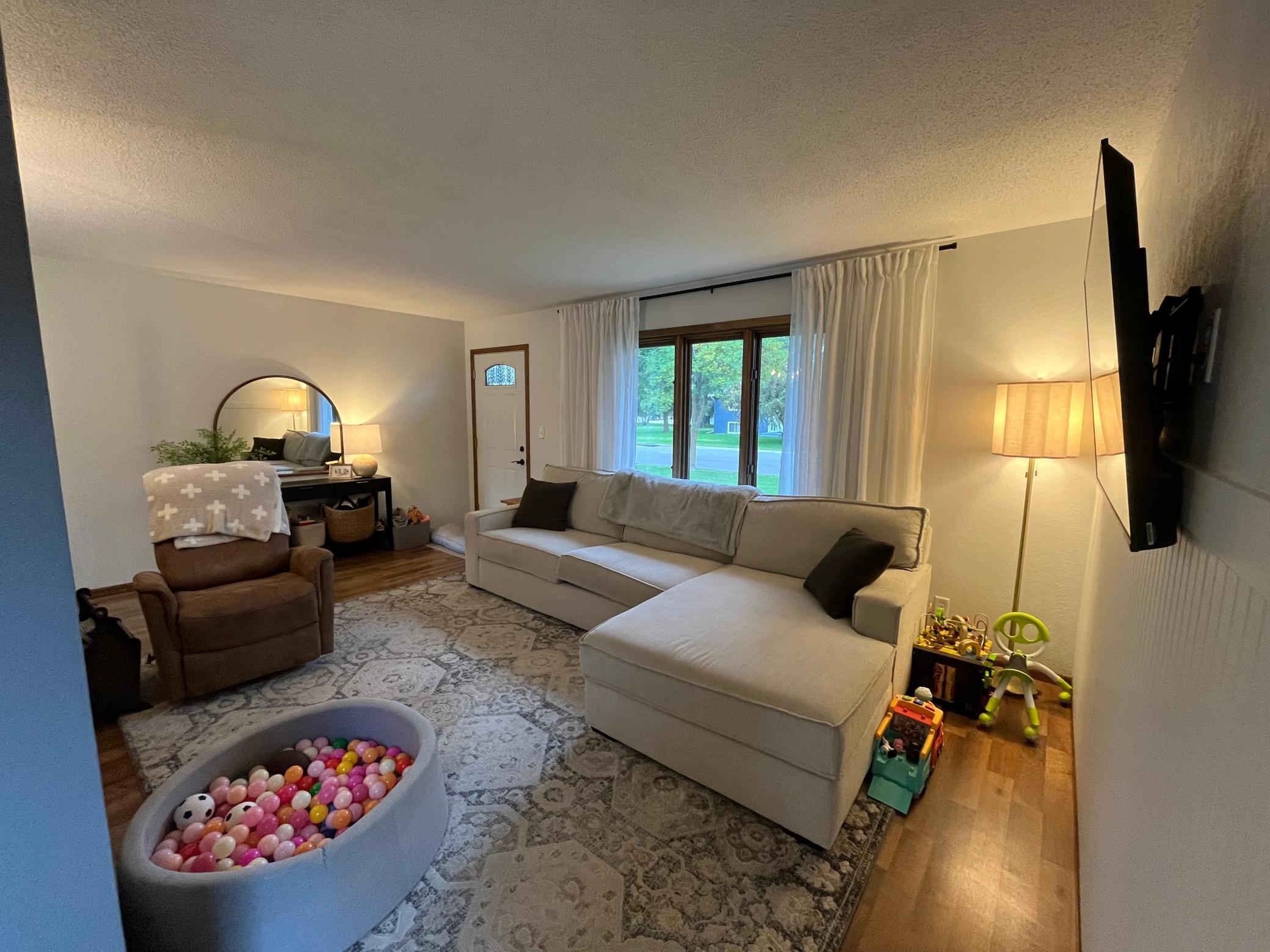 main property photo 12