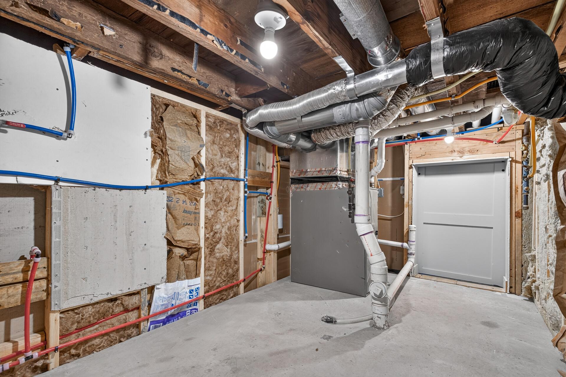 main property photo 45